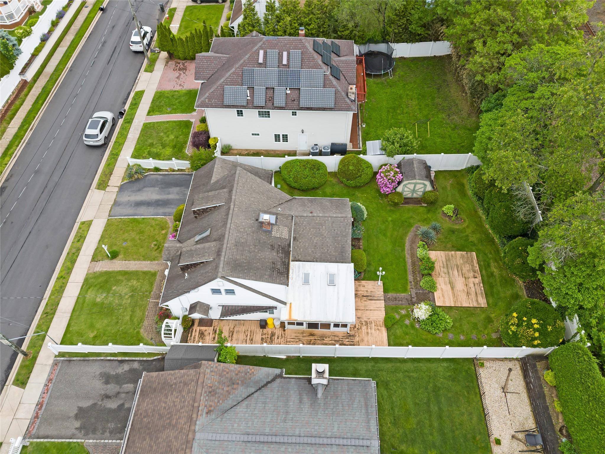 Syosset, NY 11791,21 Arizona AVE