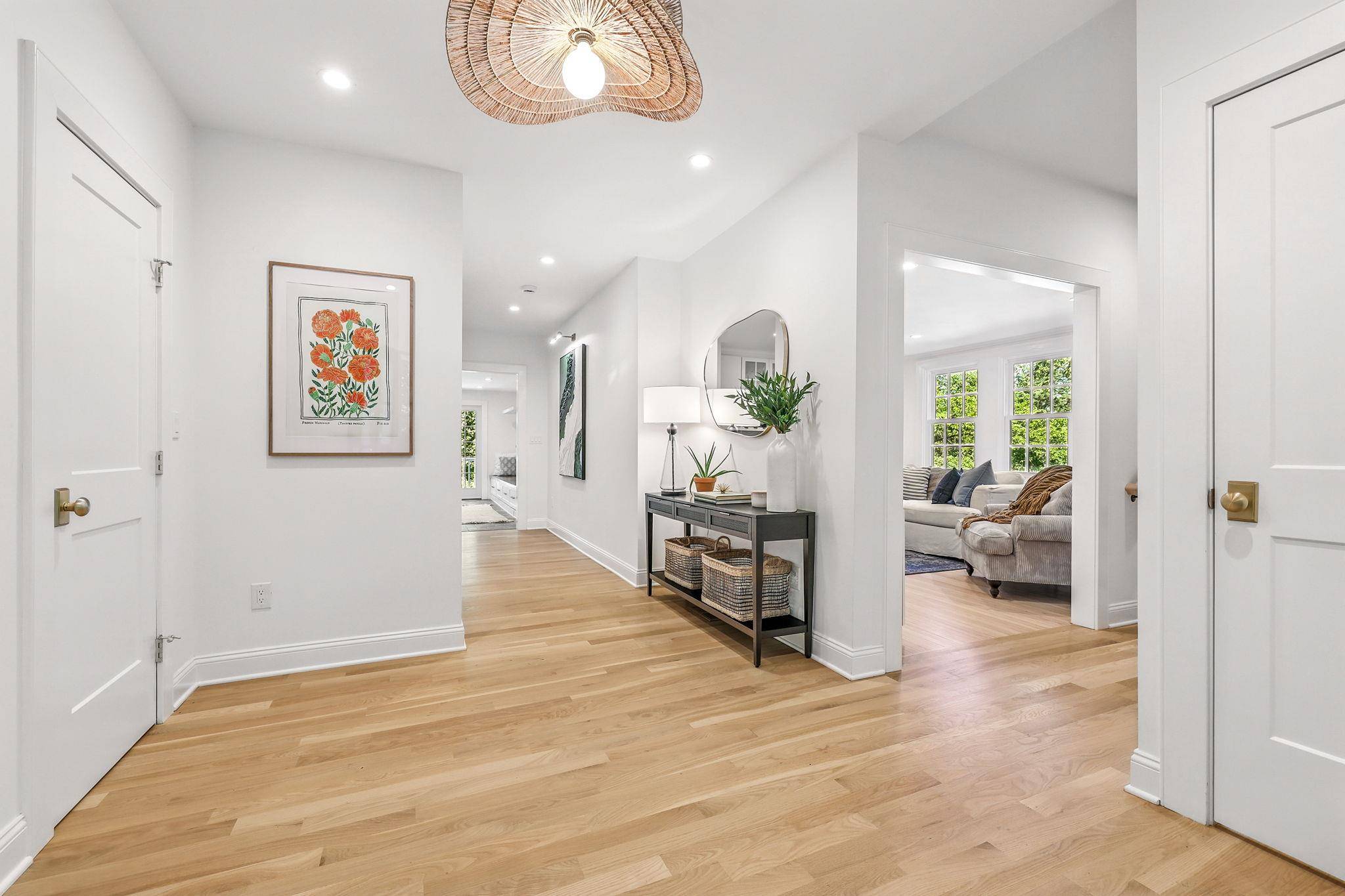 Mount Kisco, NY 10549,430 Crow Hill RD