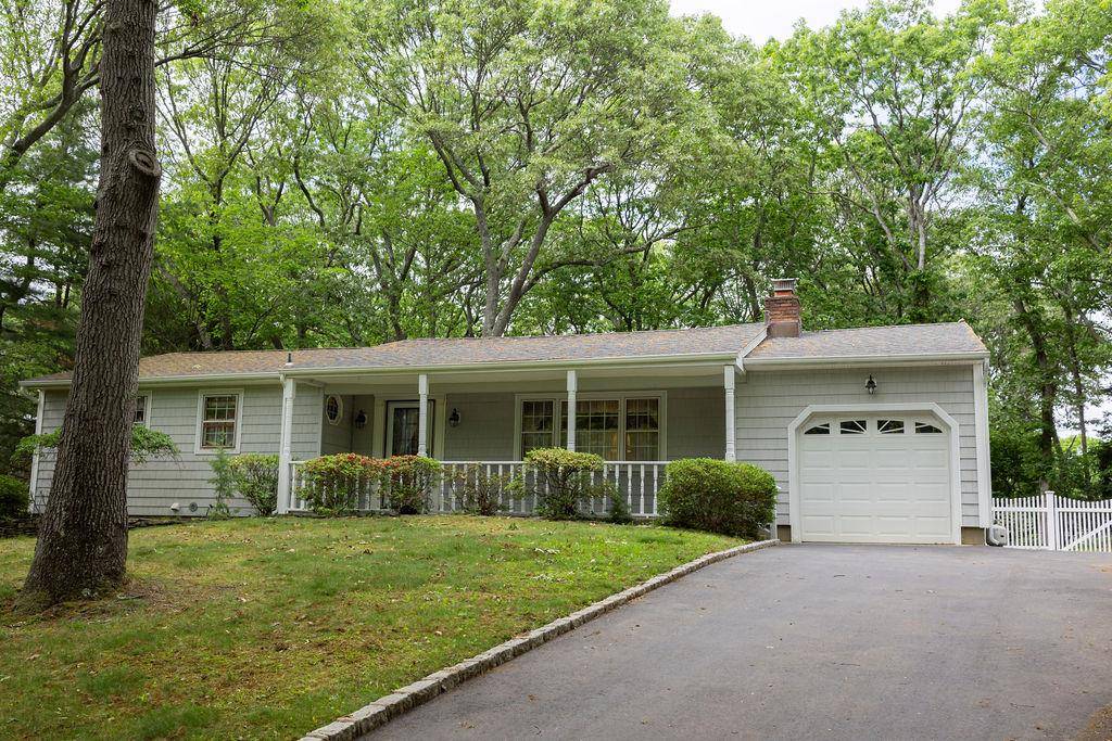 Stony Brook, NY 11790,45 Hillside RD