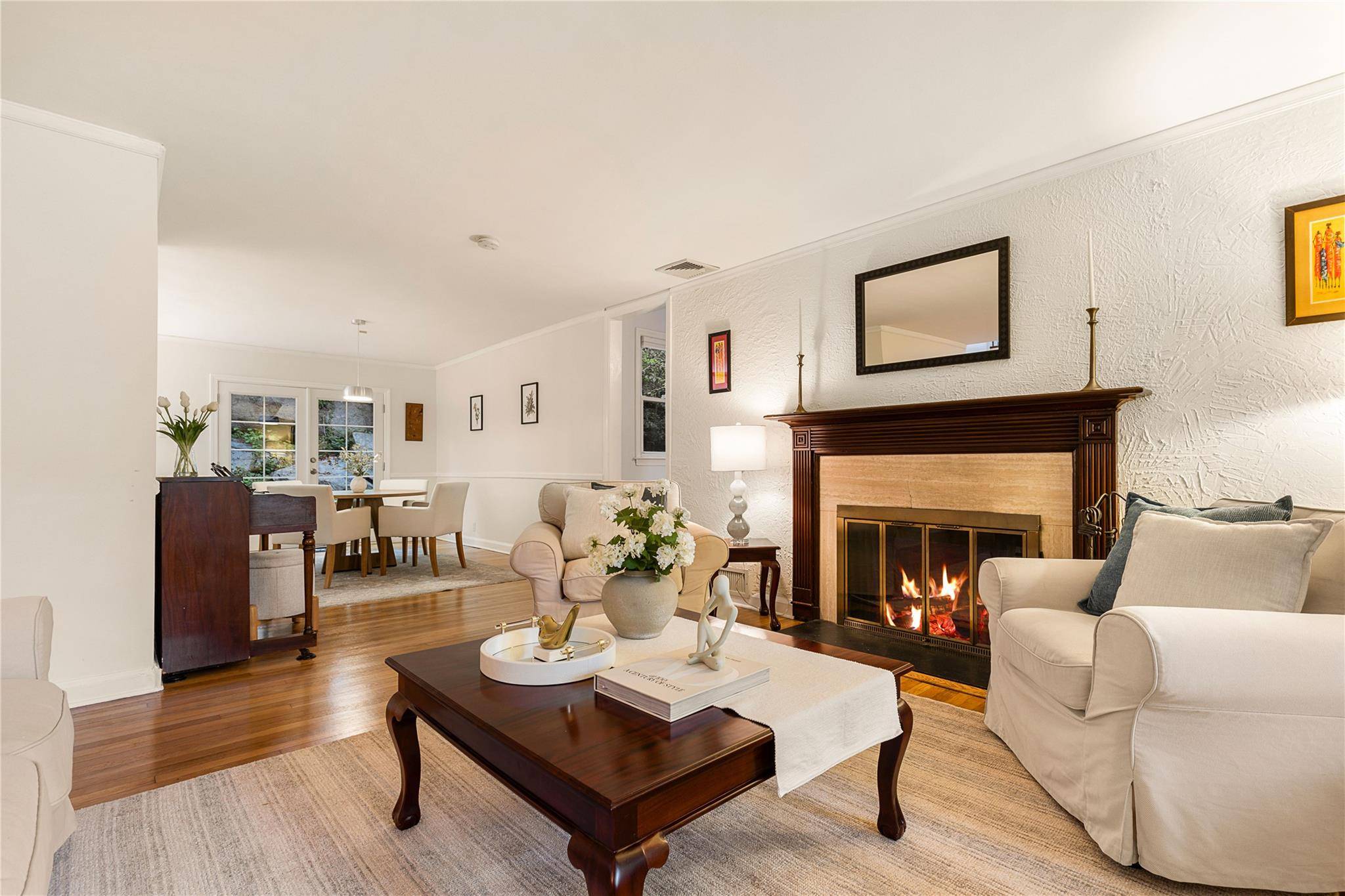 Larchmont, NY 10538,39 Larchwood RD