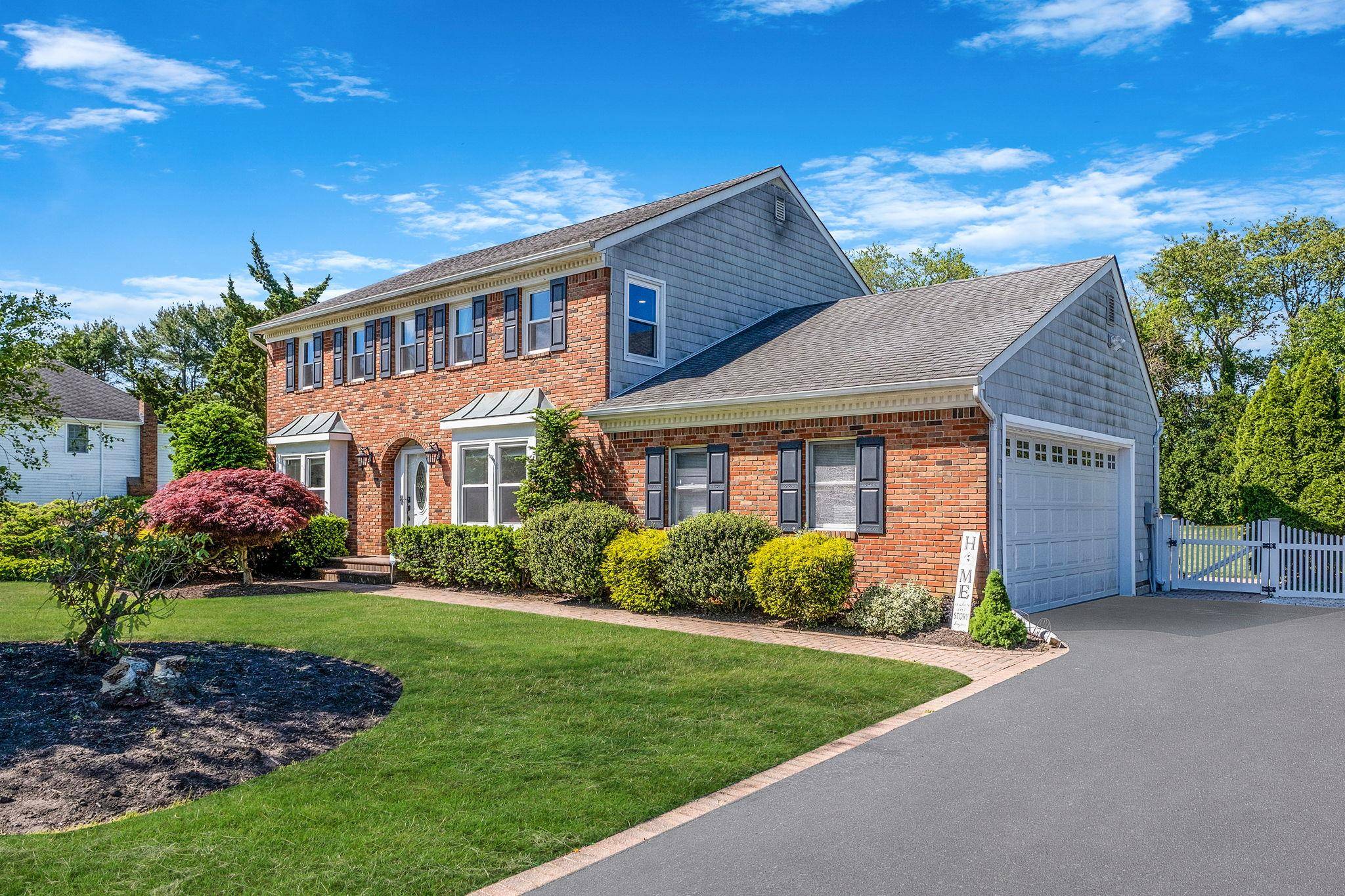 Mount Sinai, NY 11766,20 Vineyard WAY