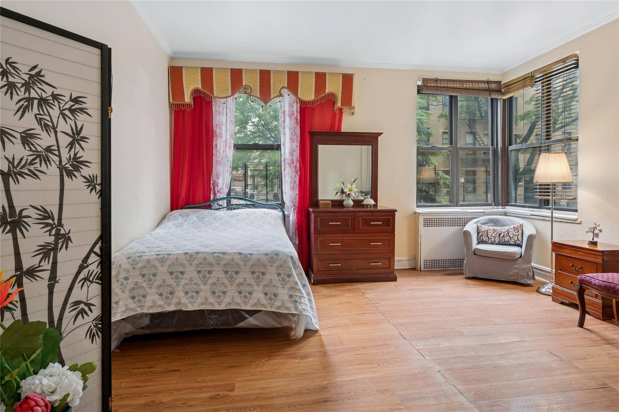 Bronx, NY 10458,2962 Decatur AVE #1D