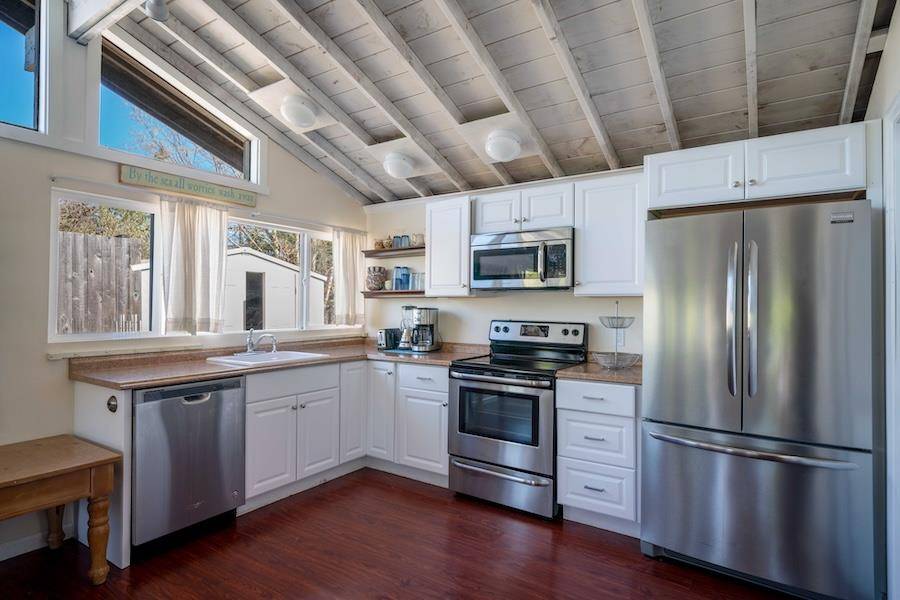 Dunewood, NY 11706,206 Bay WALK