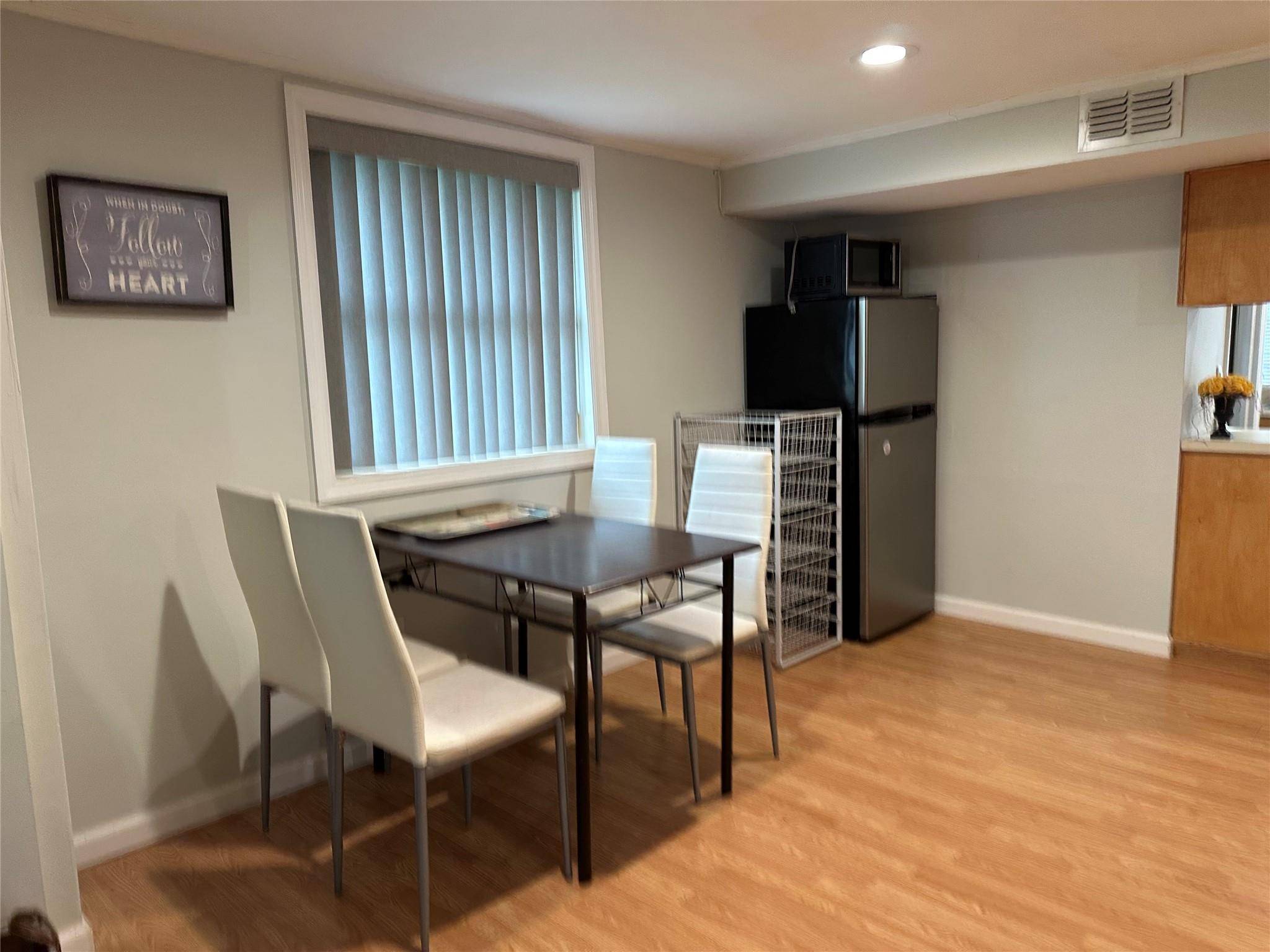 East Setauket, NY 11733,3 Partridge LN