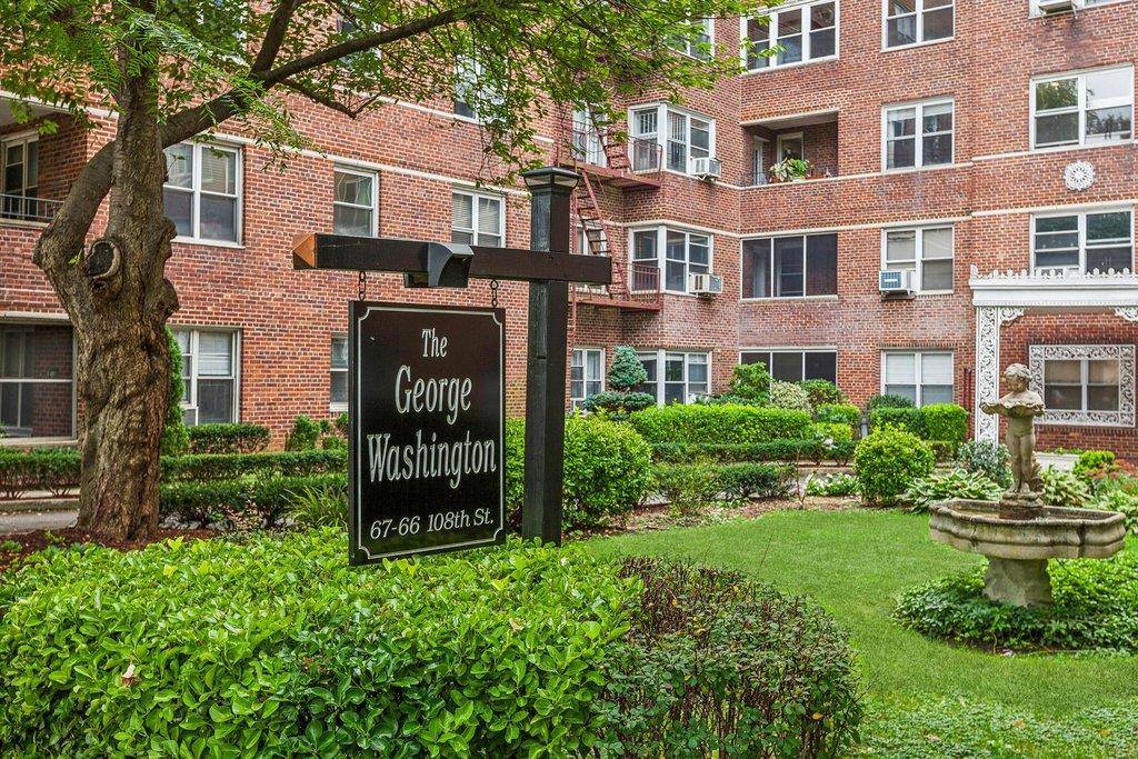 Forest Hills, NY 11375,67-66 108 ST #D5