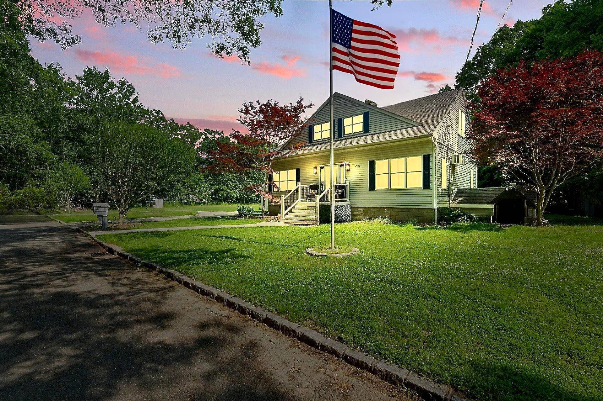 Port Jefferson, NY 11776,3 Alabama AVE