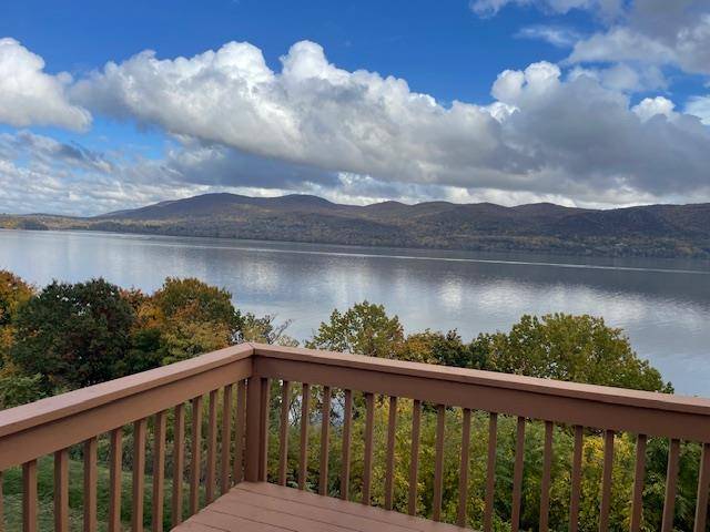 New Windsor, NY 12553,755 Hewitt LN