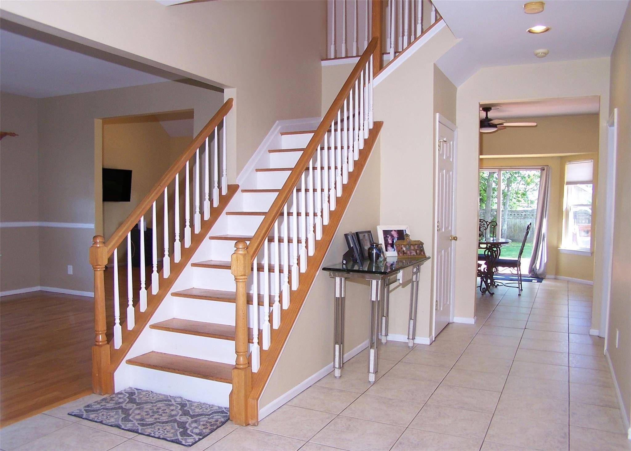 Holtsville, NY 11742,52 Summerfield DR