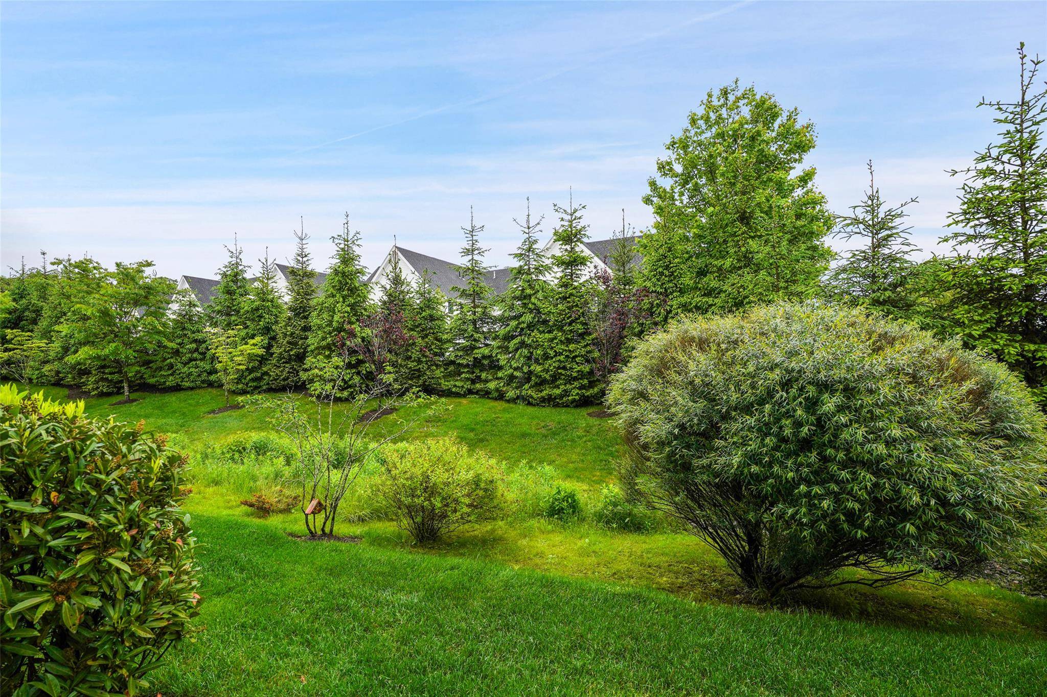 Rye Brook, NY 10573,5 Rose LN