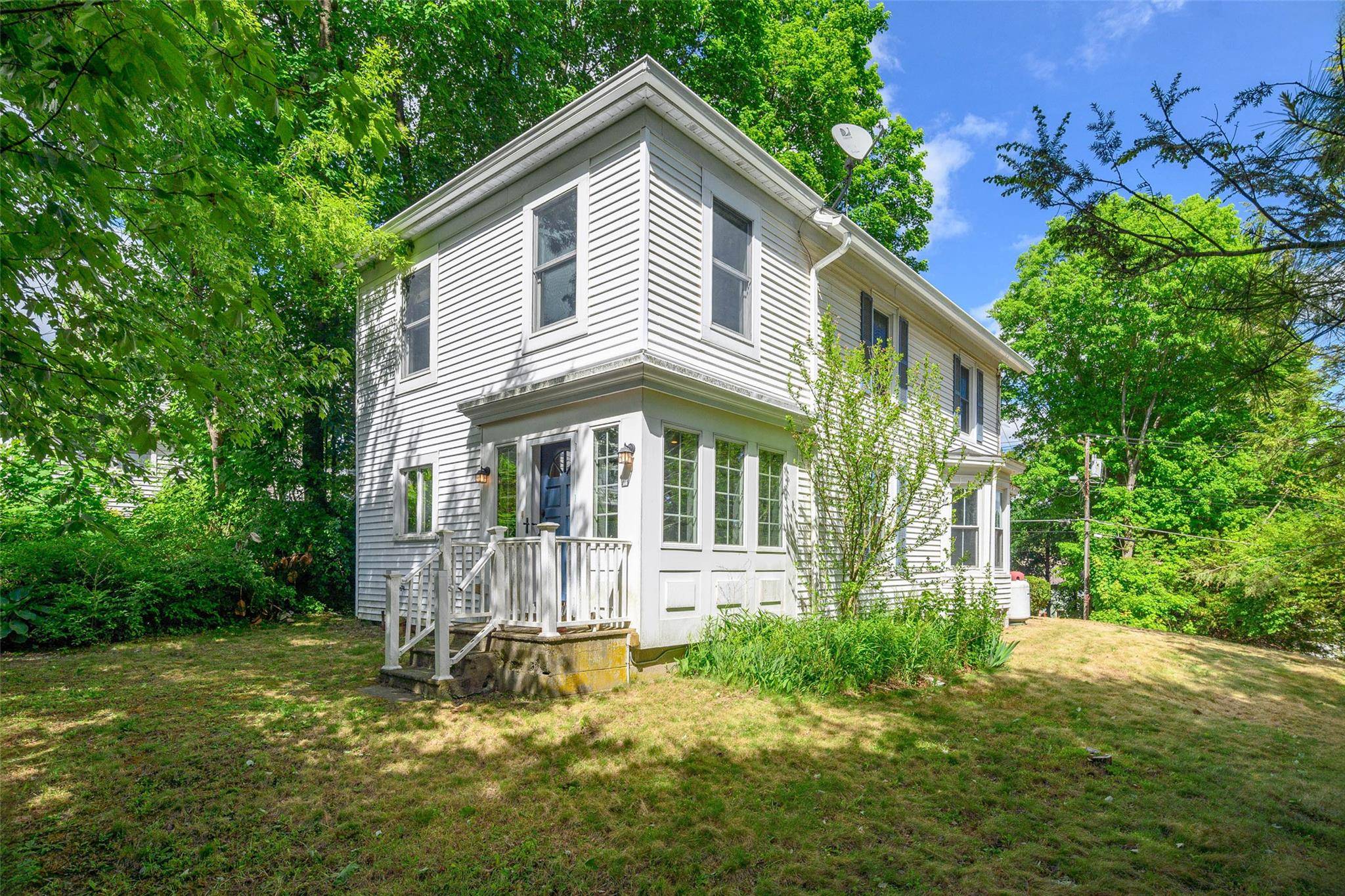 Pawling, NY 12564,36 Elm ST