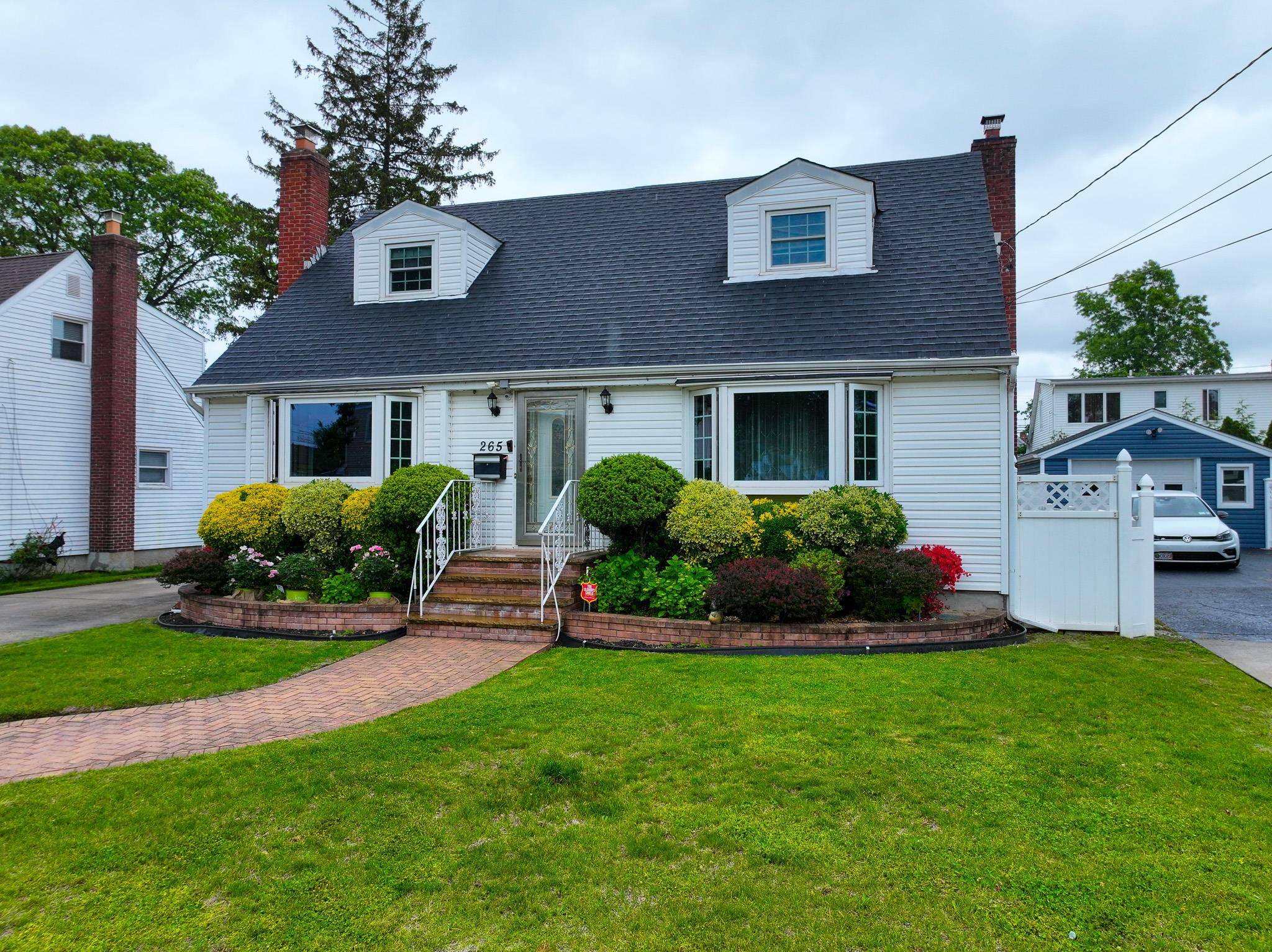 Valley Stream, NY 11580,265 Meyer AVE