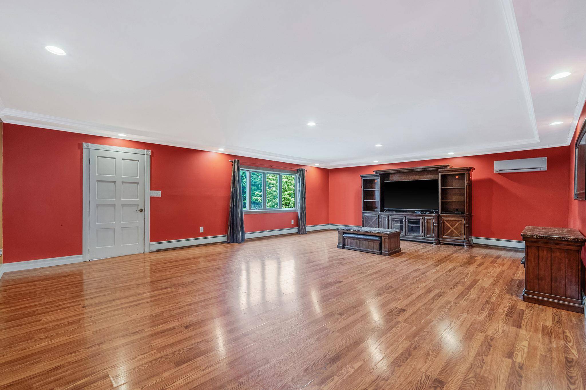 Islip Terrace, NY 11752,170 Oceanside ST