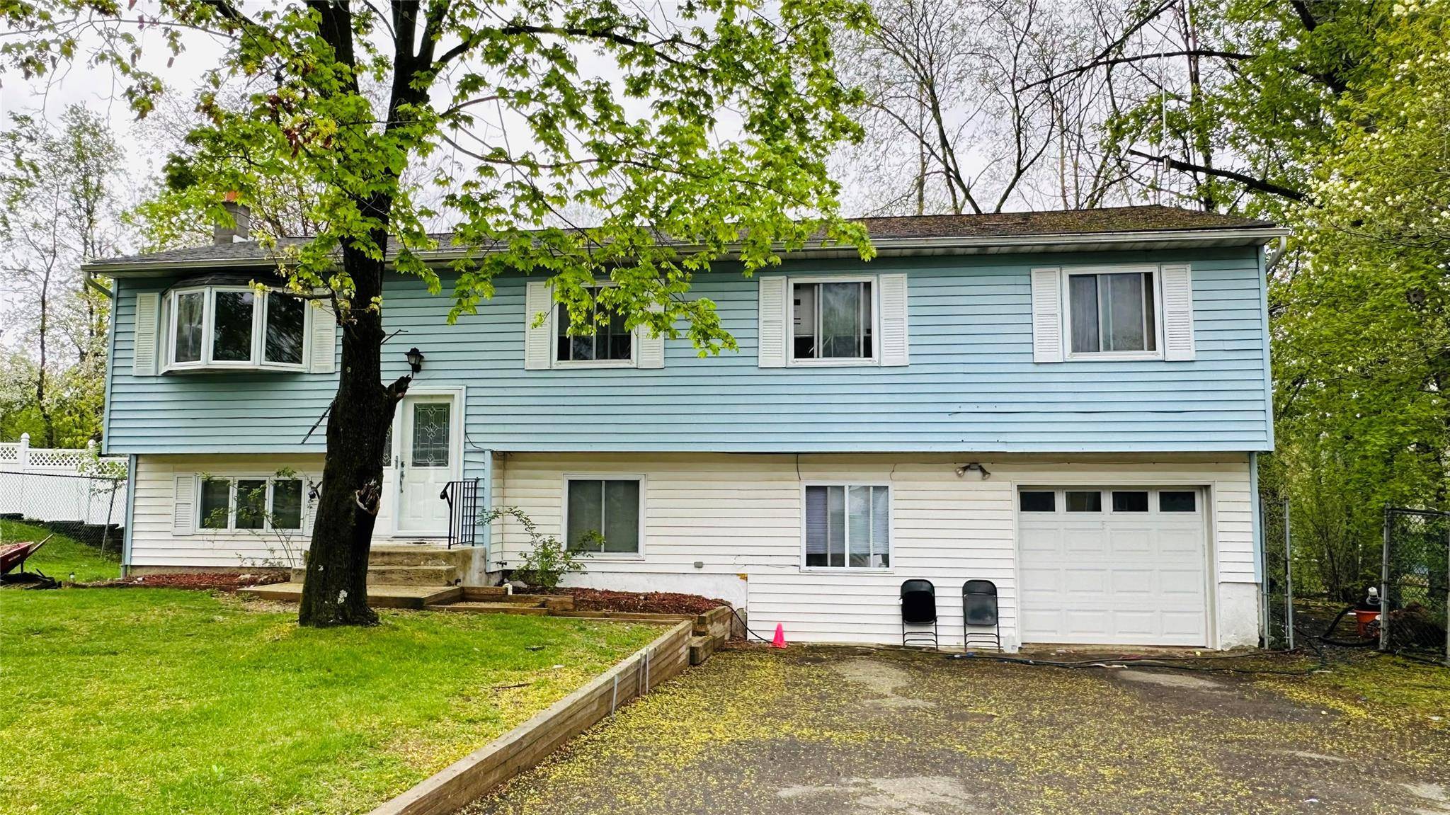 Washingtonville, NY 10992,10 Congress DR