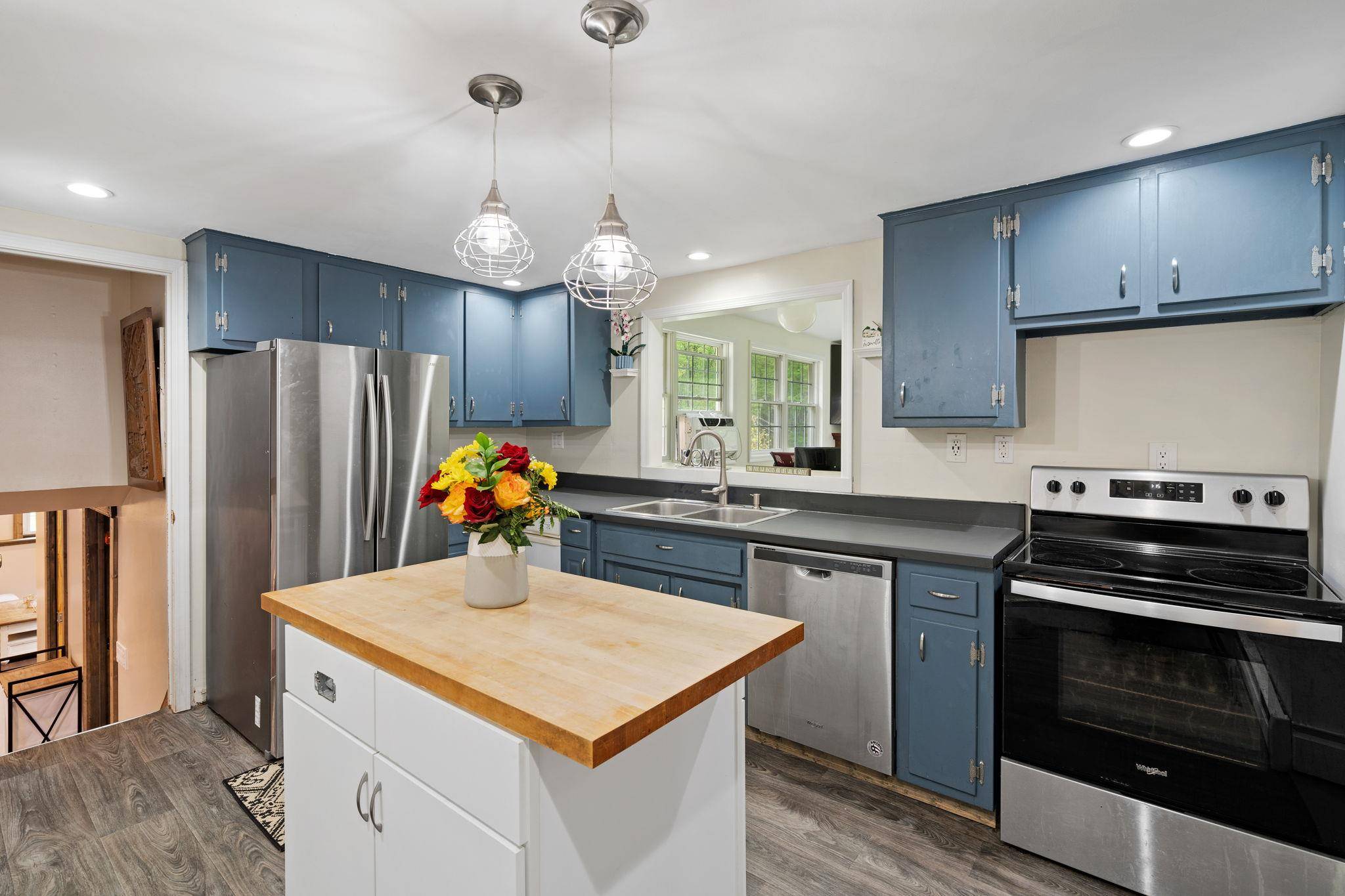 Monticello, NY 12701,323 Harris RD