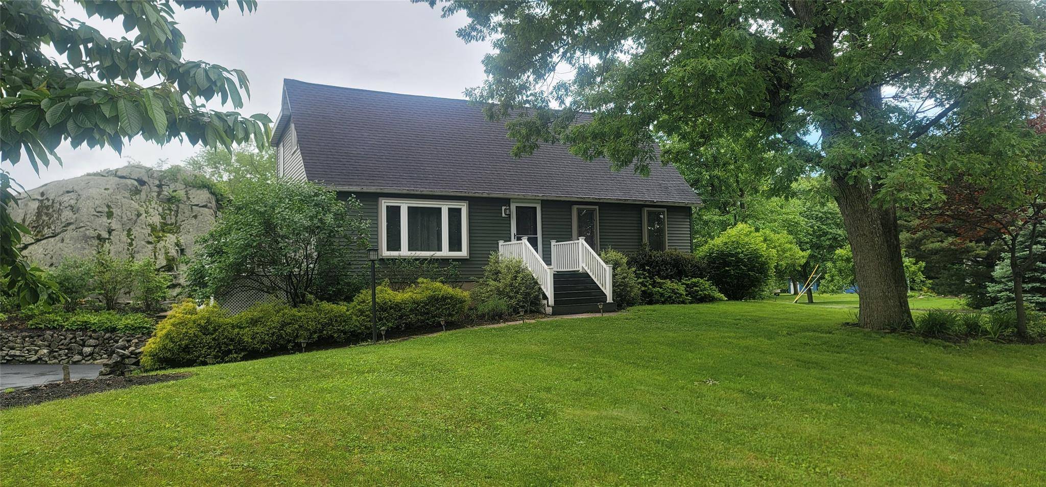 New Windsor, NY 12553,21 Barclay RD