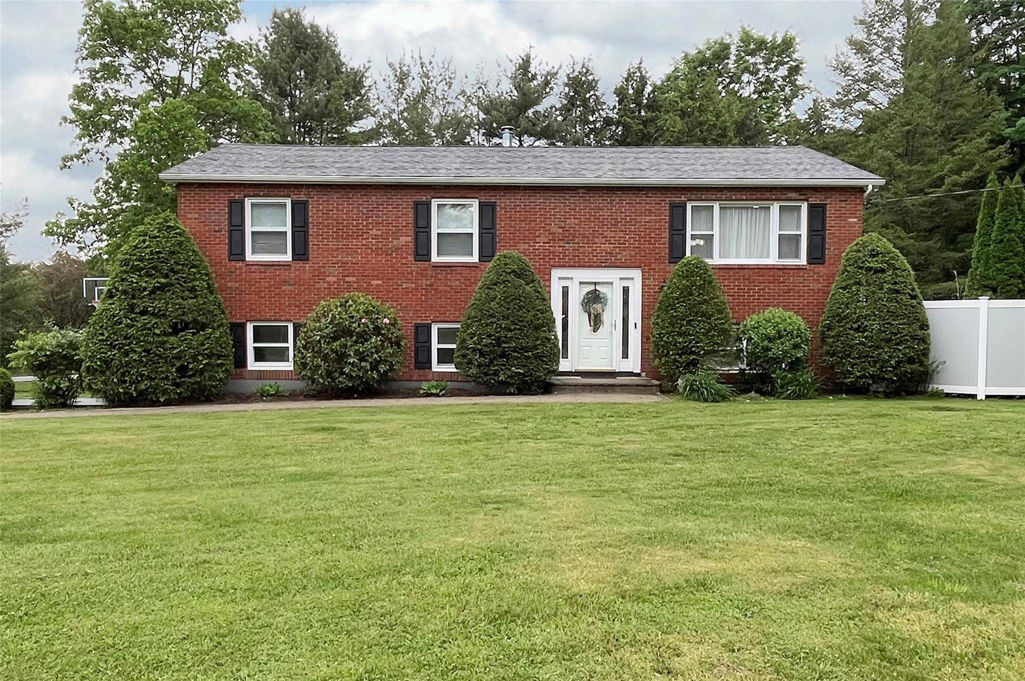 Wappingers Falls, NY 12590,20 Shale DR