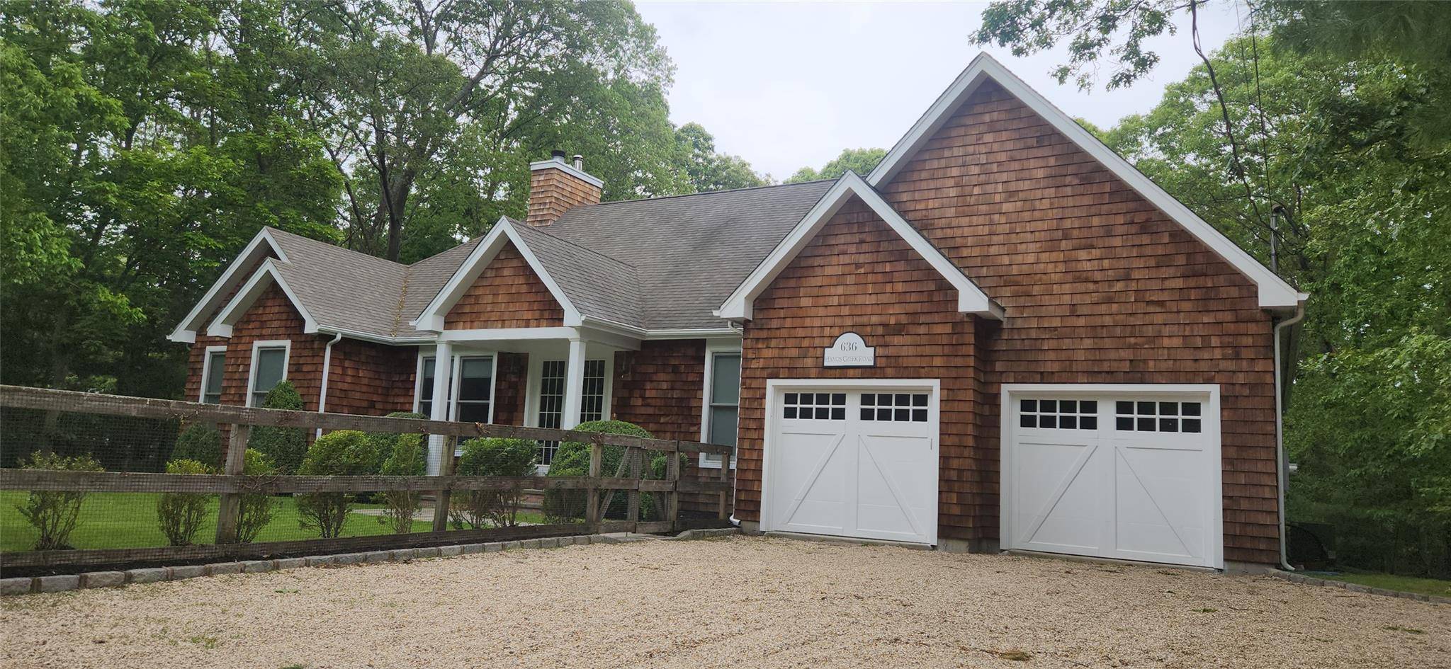 East Hampton, NY 11937,636 Hands Creek RD