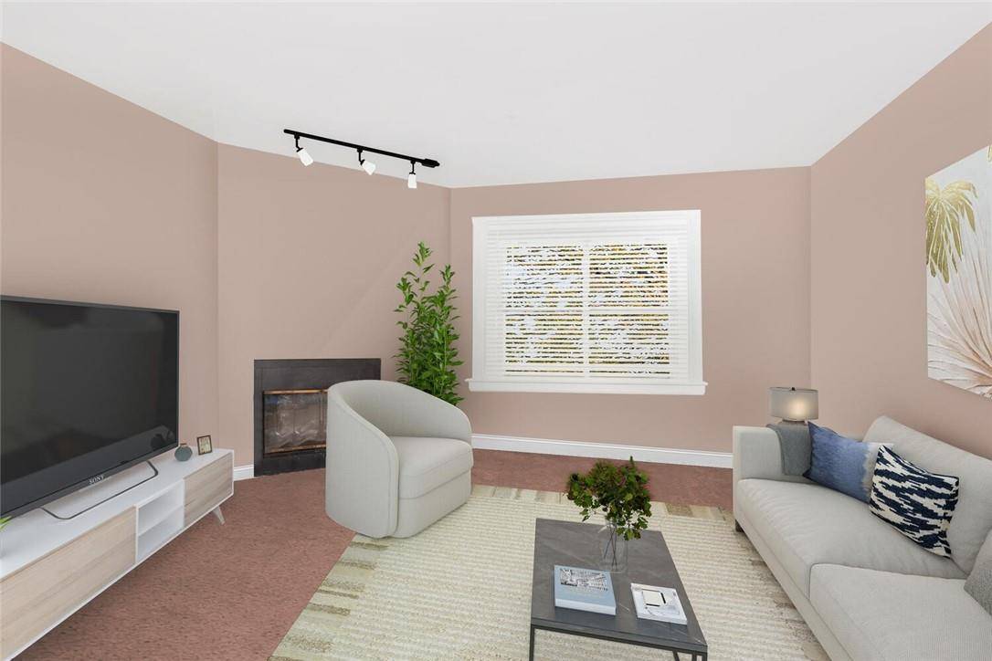 Elmsford, NY 10523,10 Nob Hill DR