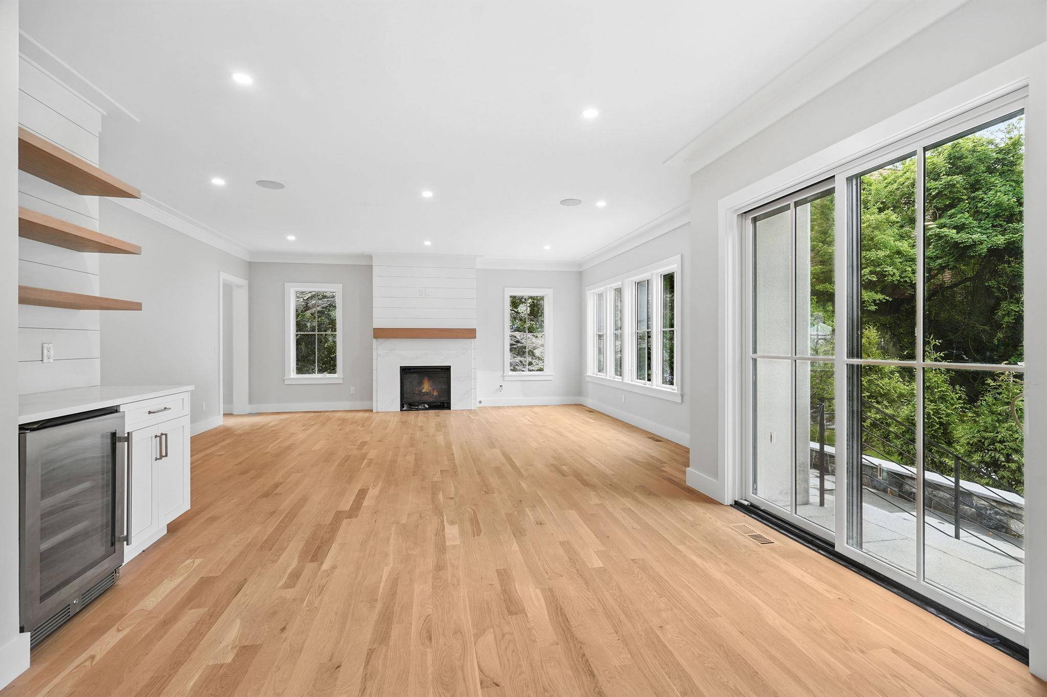 Rye, NY 10580,2 Lavender LN