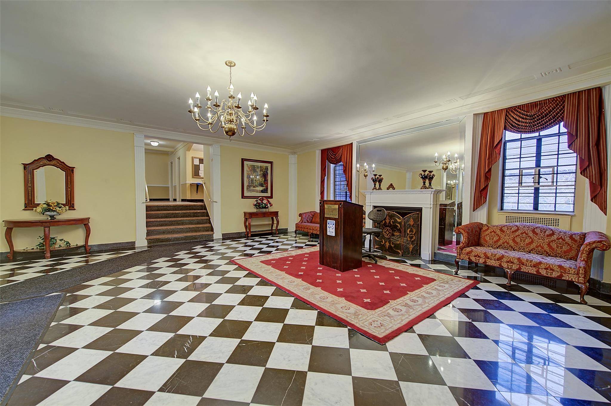 Forest Hills, NY 11375,112-50 78th AVE #1A