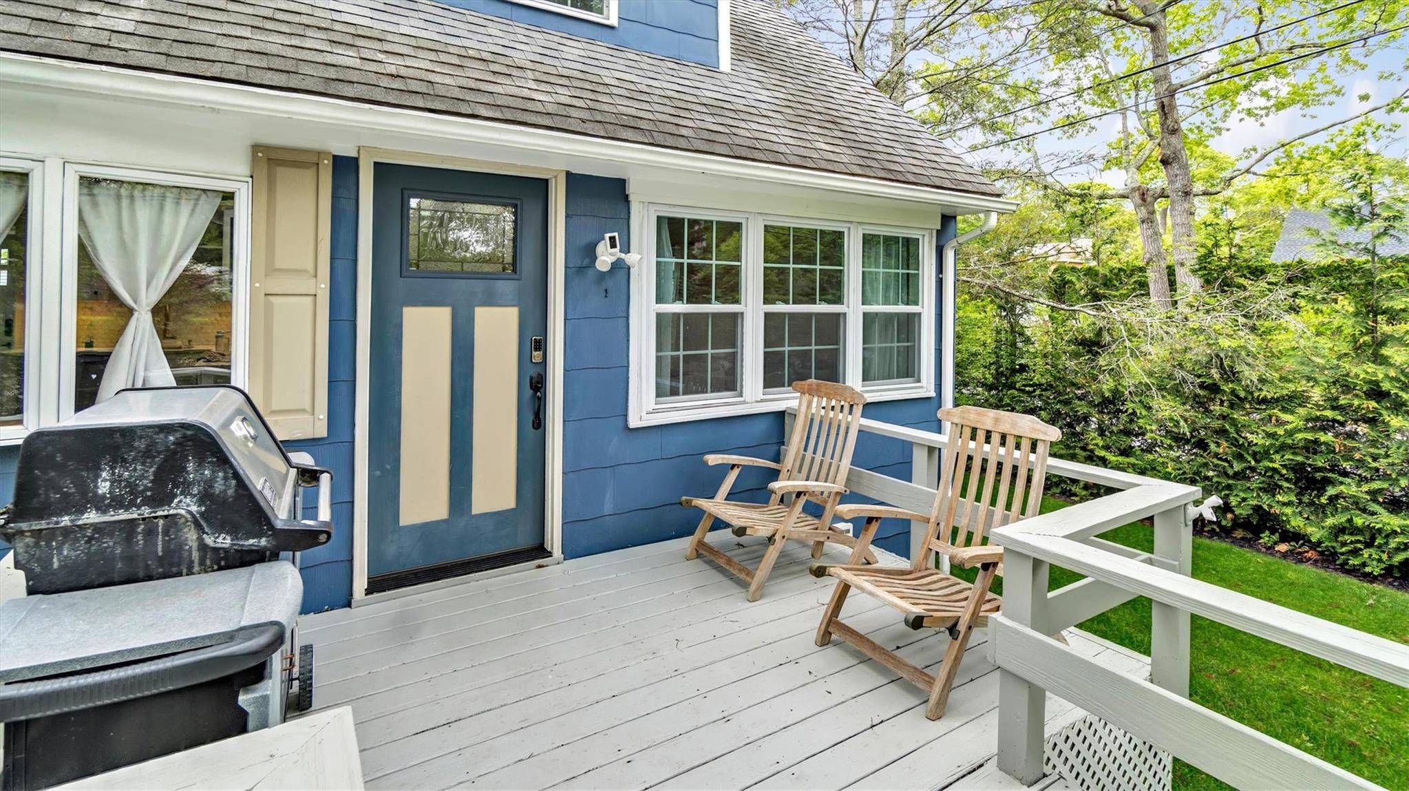 Hampton Bays, NY 11946,48 Springville RD