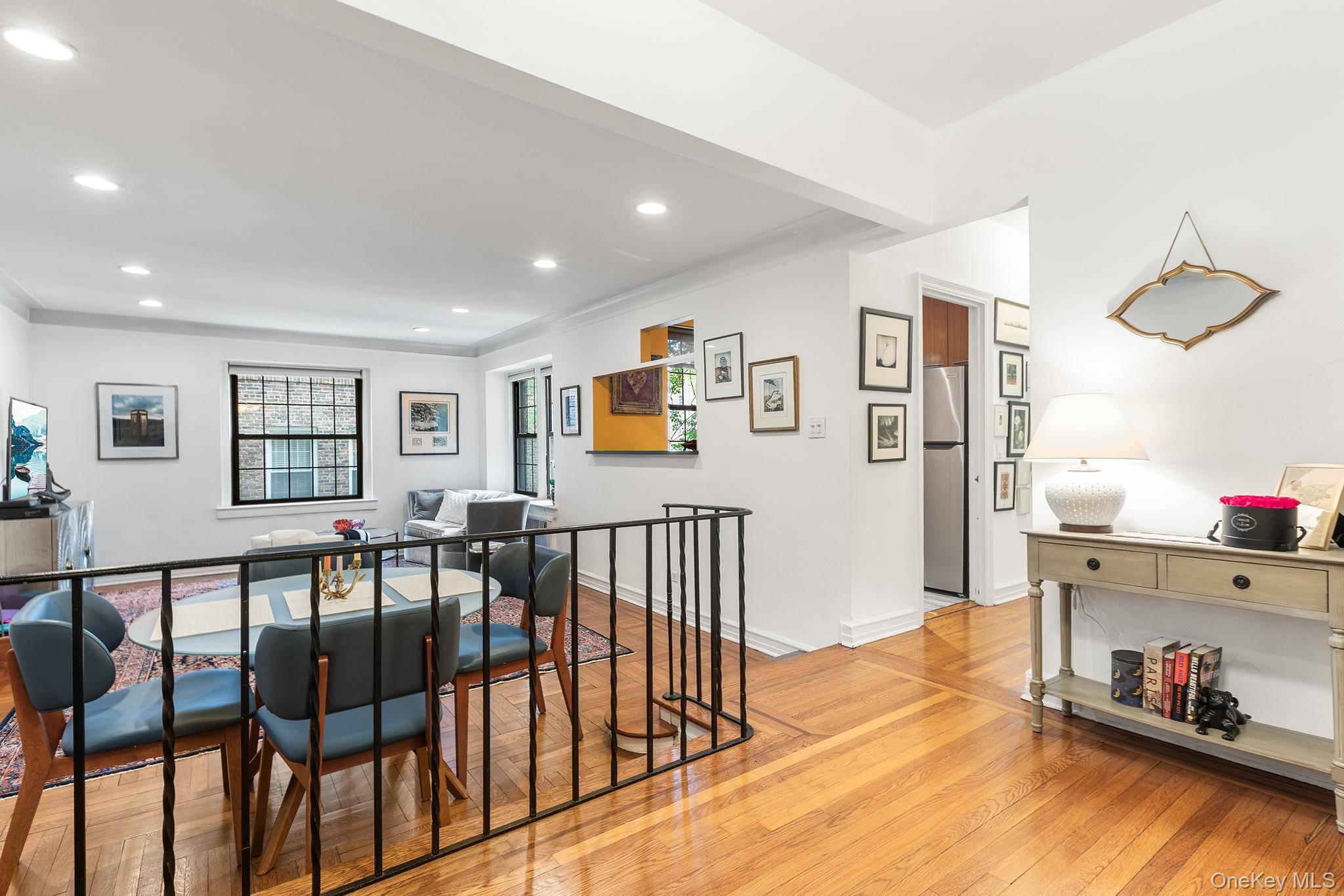 Bronxville, NY 10708,35 Parkview AVE #1C