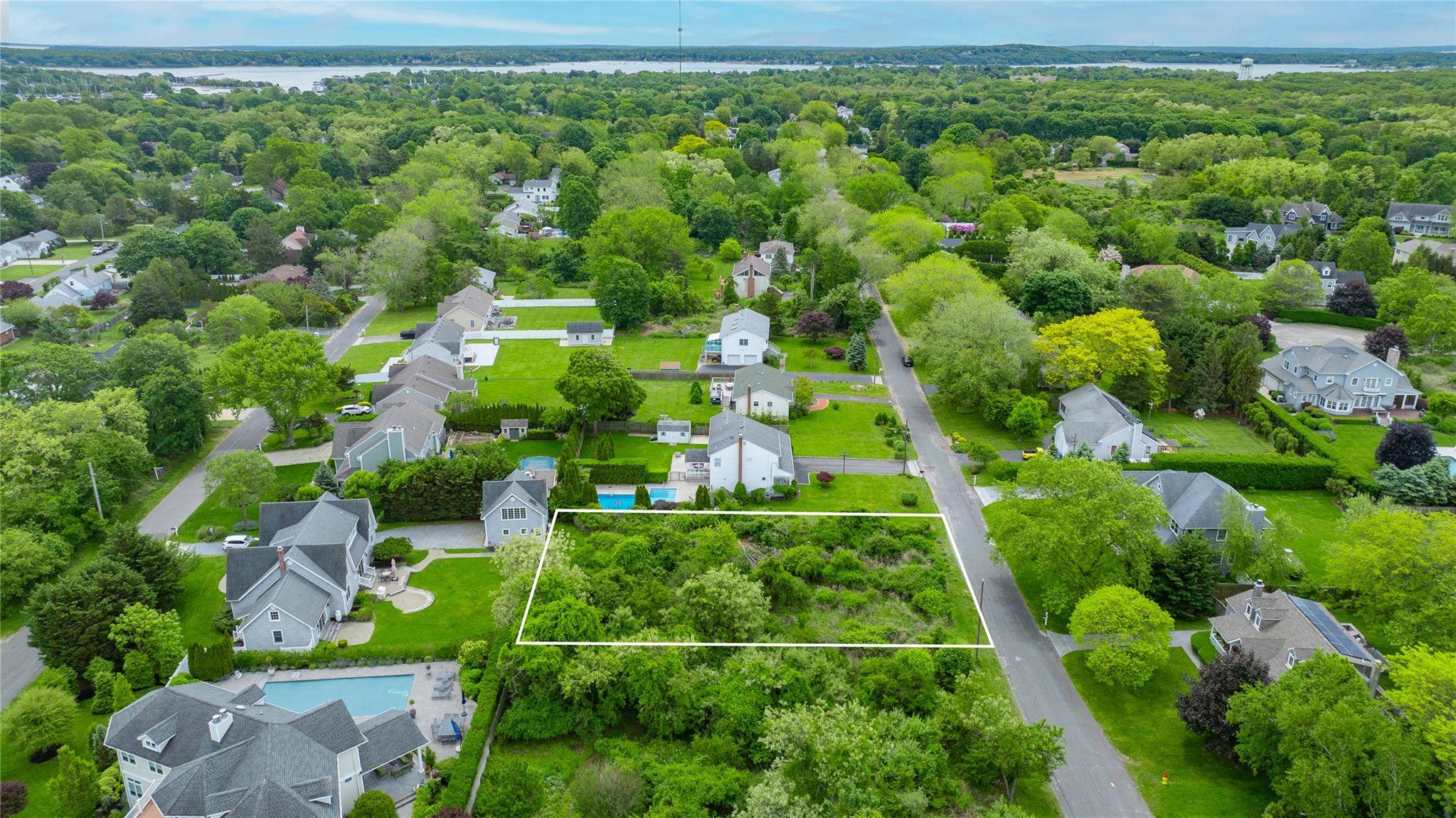Greenport, NY 11944,1760 McCann LN