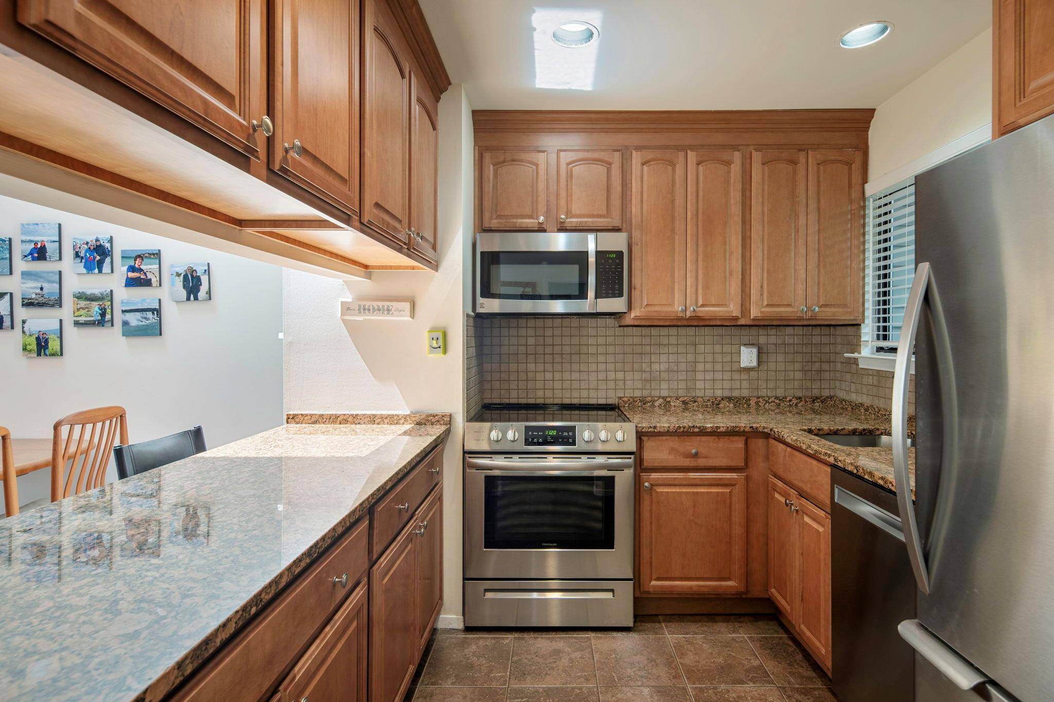 Ossining, NY 10562,263 Horseshoe CIR