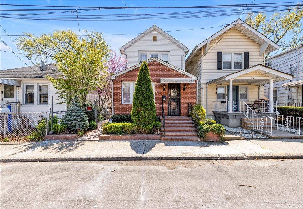 Elmont, NY 11003,23 Bonta ST