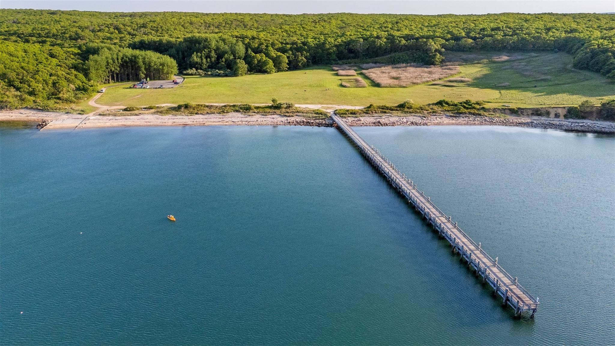 Montauk, NY 11954,18 North Shore RD
