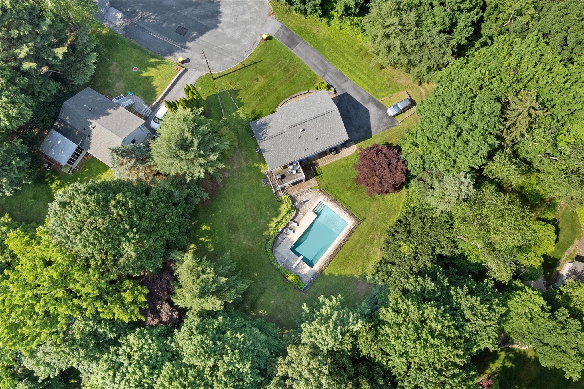 Warwick, NY 10990,40 Highland AVE