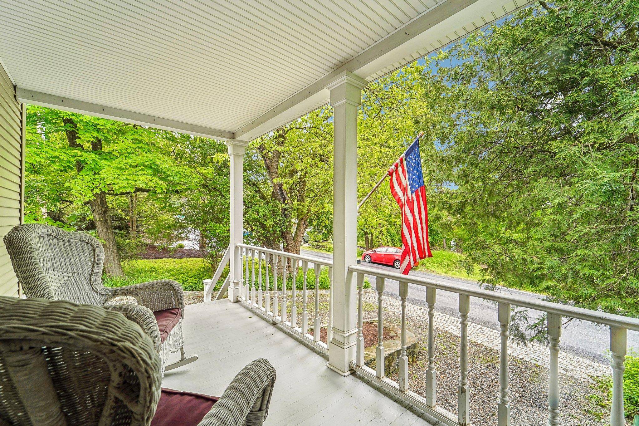 Florida, NY 10921,57 Highland AVE