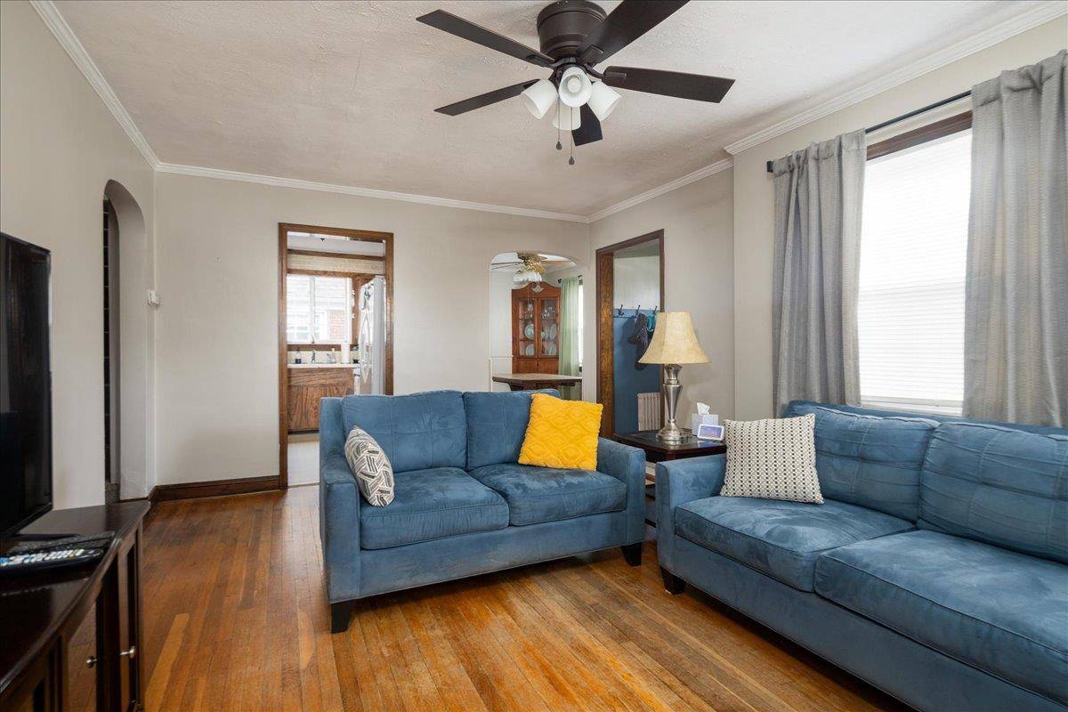 West Hempstead, NY 11552,139 Euston RD