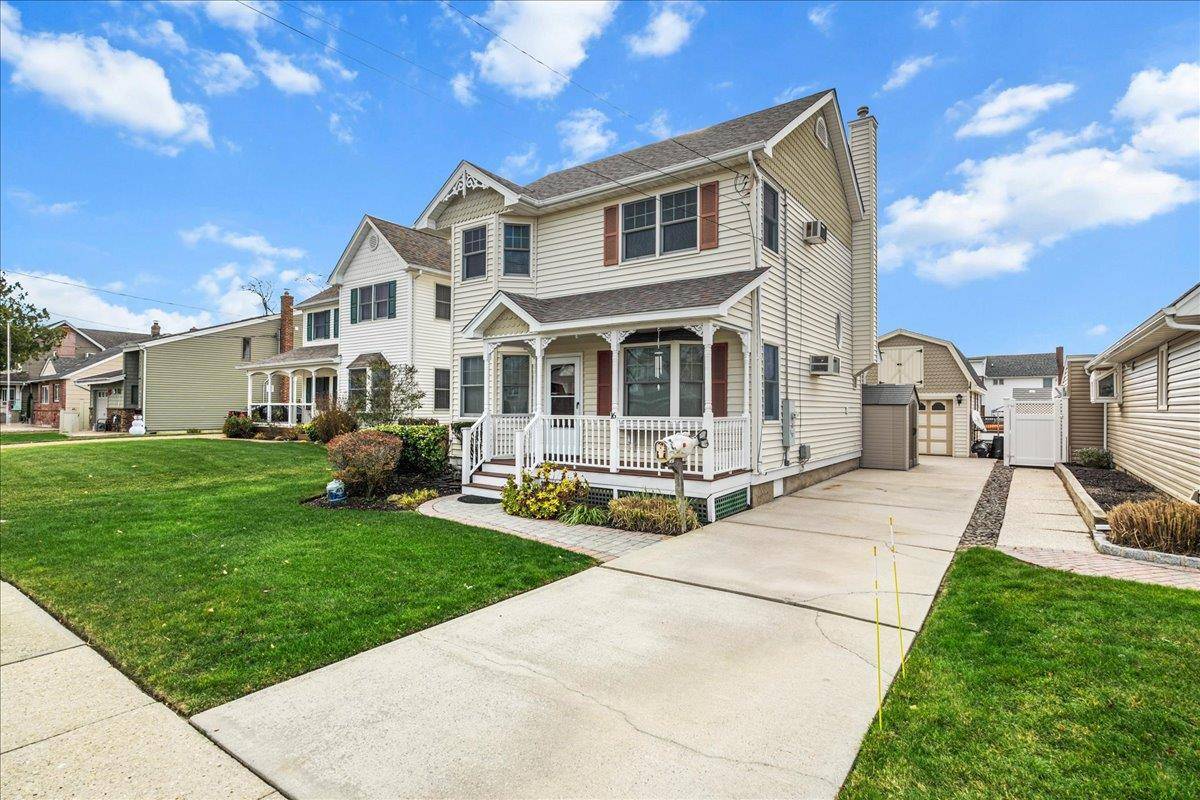 Amity Harbor, NY 11701,16 Gibbs RD