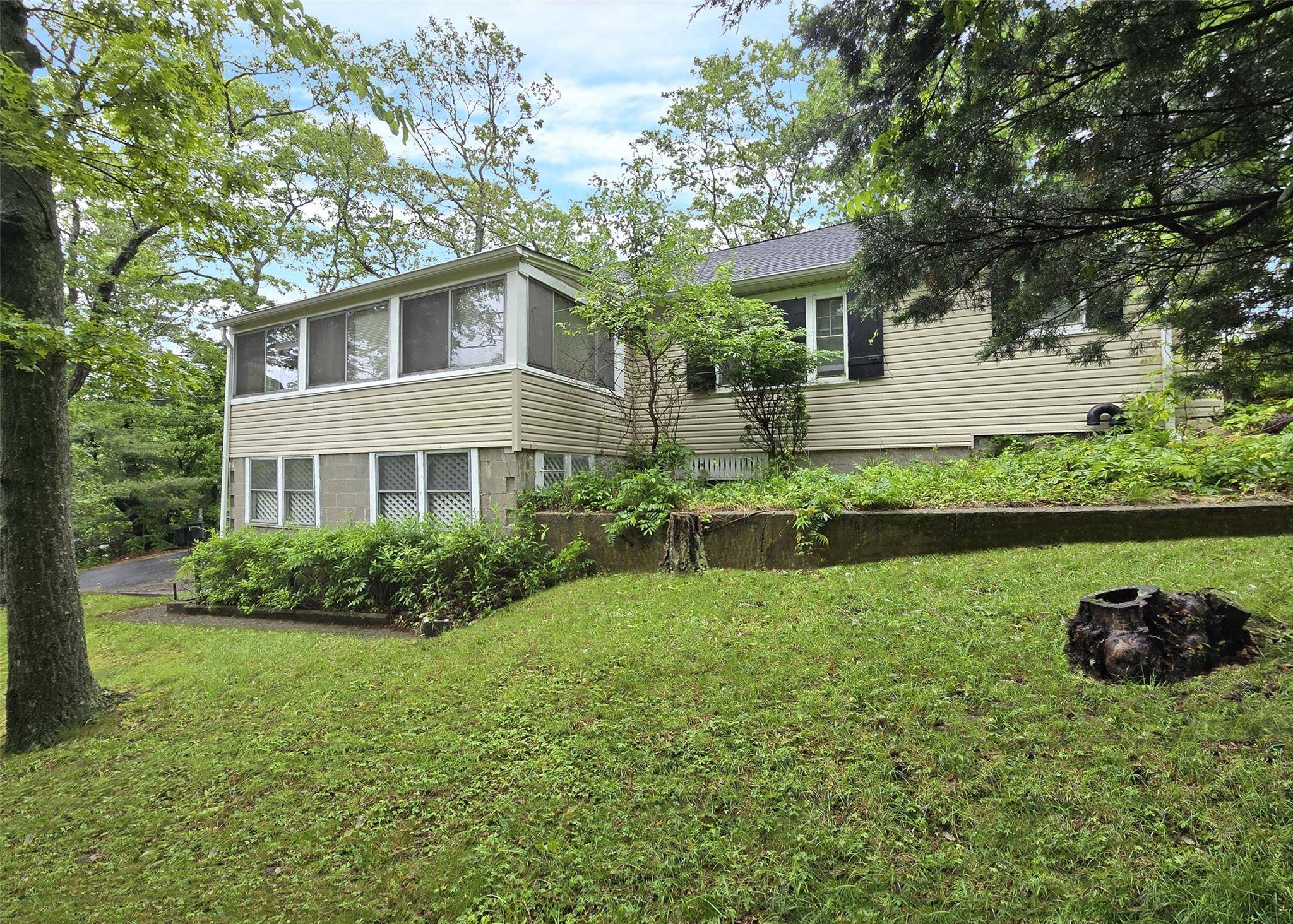 Rocky Point, NY 11778,88 friendship