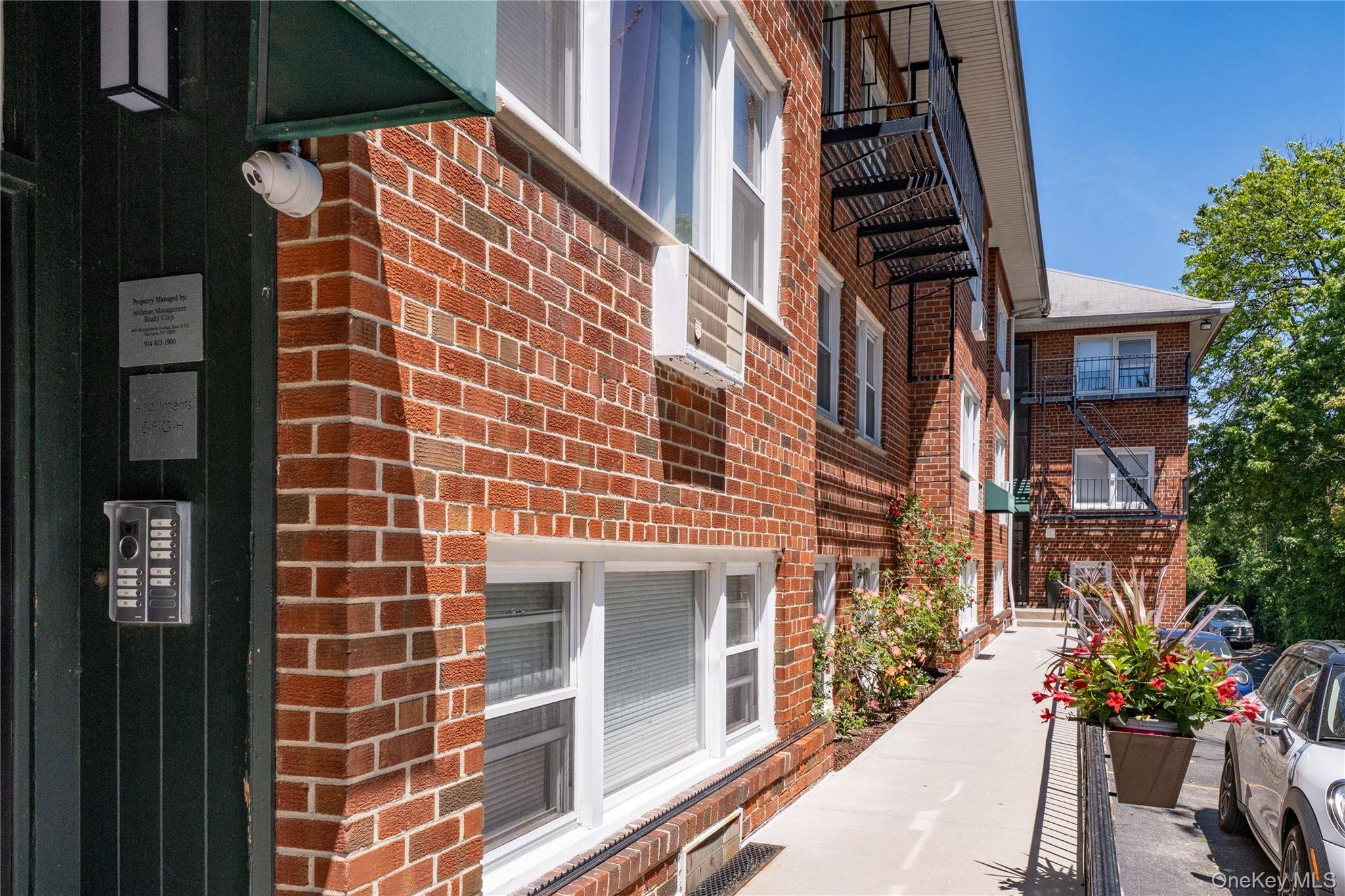 New Rochelle, NY 10805,200 Centre AVE #3B