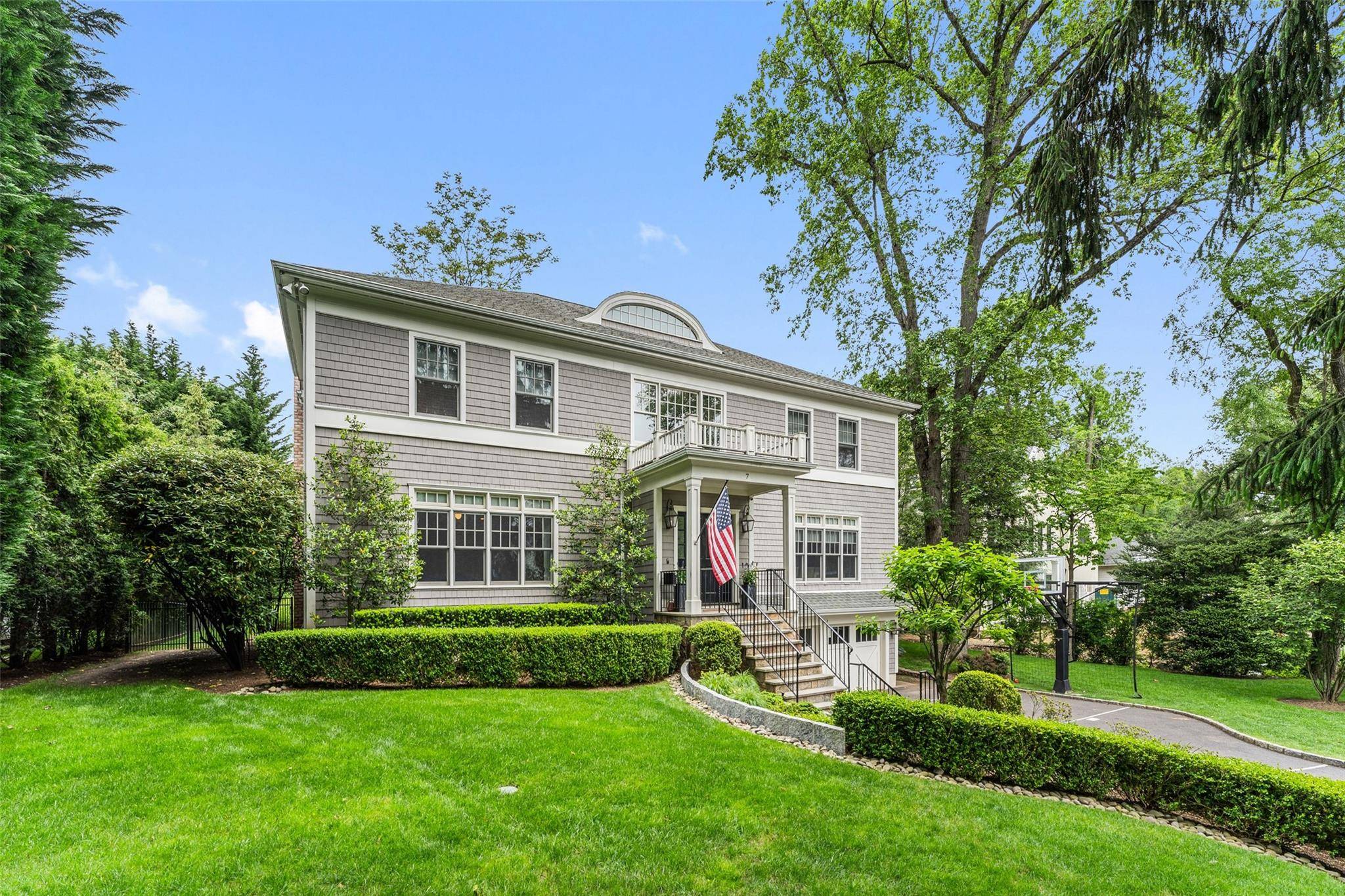 Scarsdale, NY 10583,7 Ogden RD