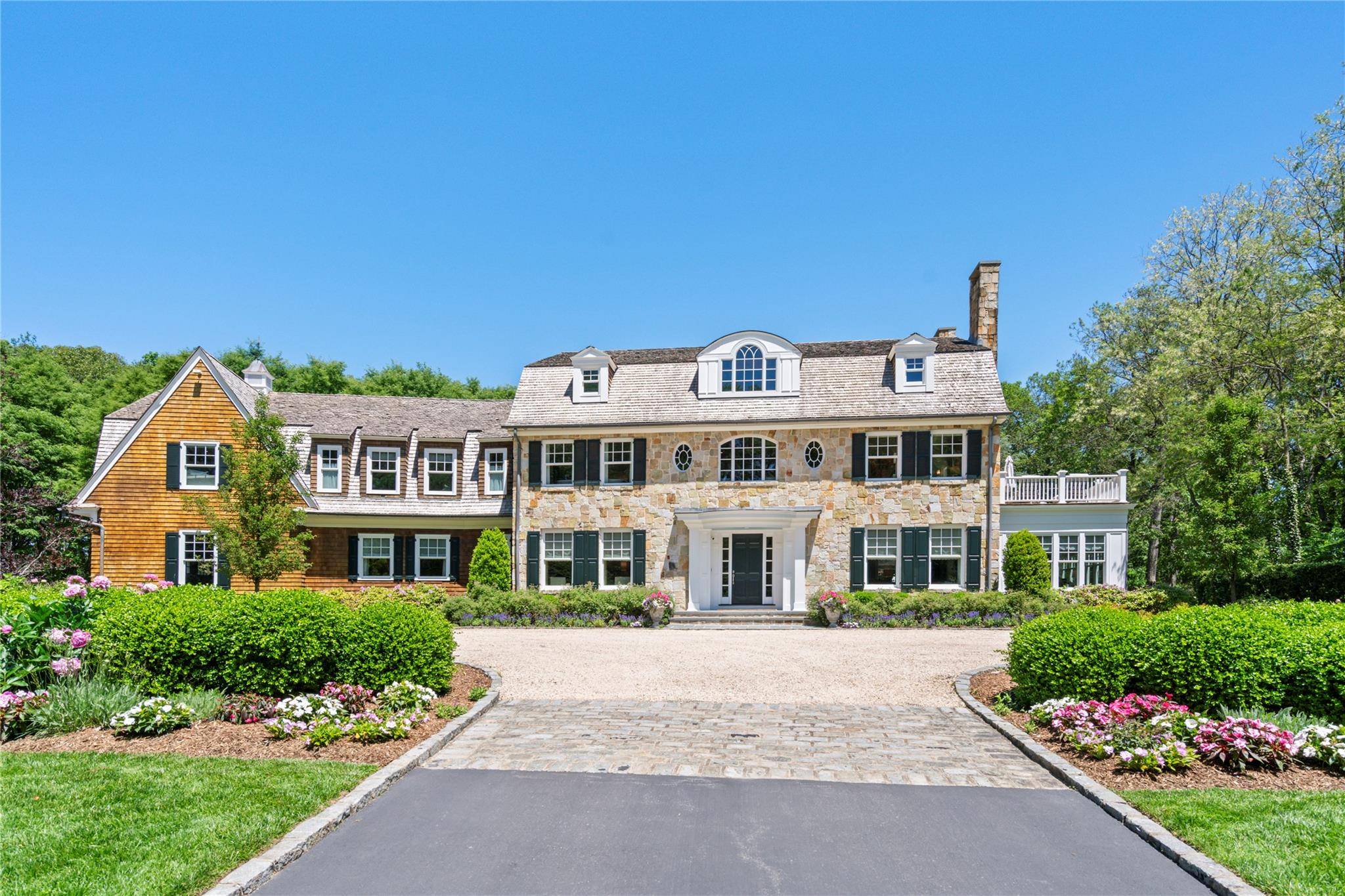 Laurel Hollow, NY 11771,18 North RD