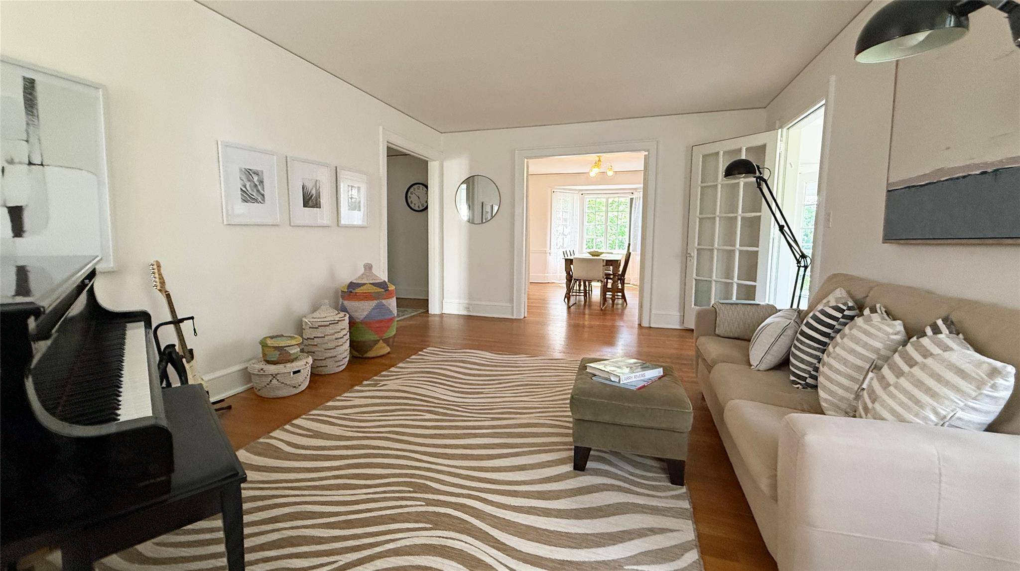 White Plains, NY 10606,97 Sterling AVE