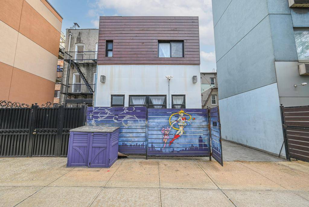 Brooklyn, NY 11222,520 Meeker AVE