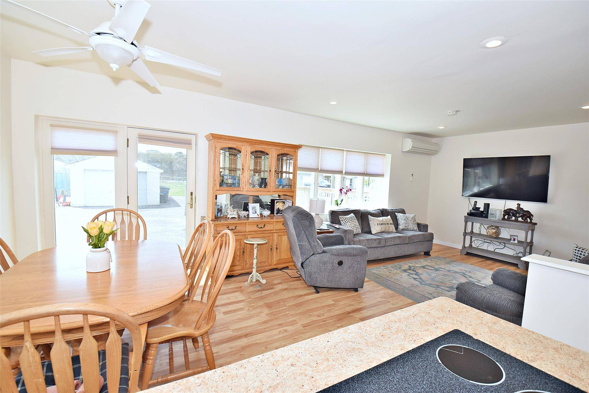 Mastic Beach, NY 11951,32 Shore DR
