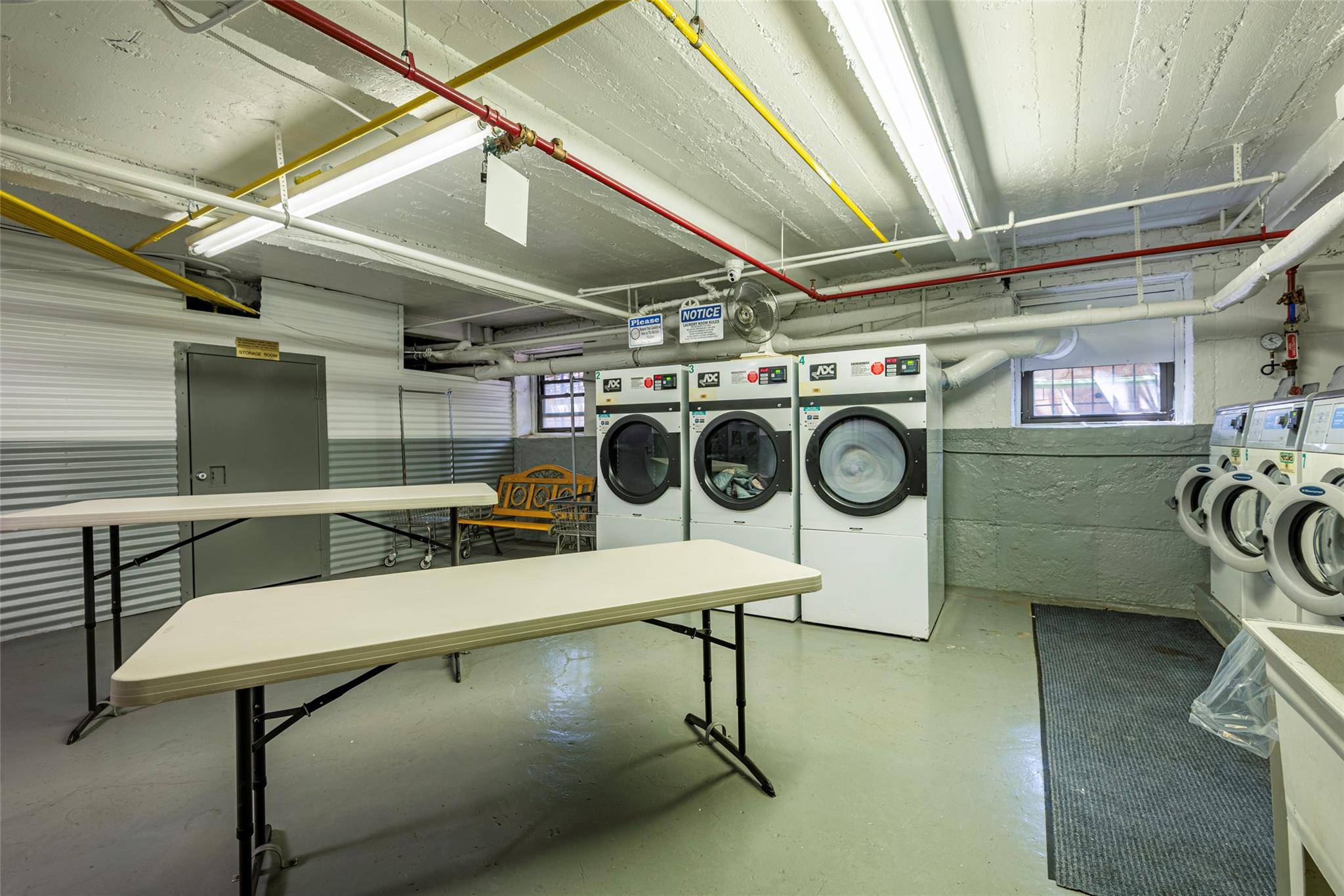 Forest Hills, NY 111375,72-34 Austin ST #D4