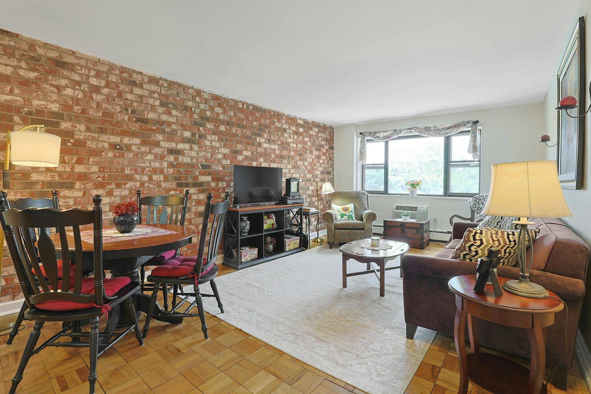 White Plains, NY 10606,505 Central Avenue #510