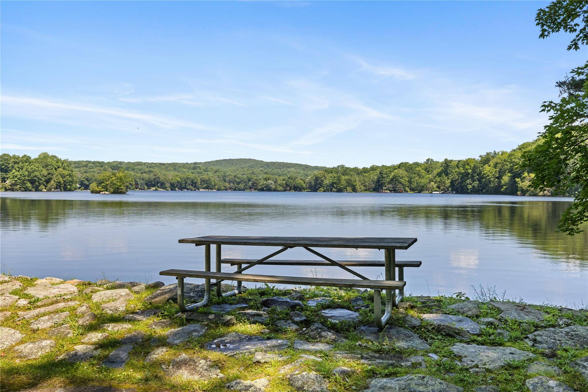 Putnam Valley, NY 10579,10 Arbutus ST