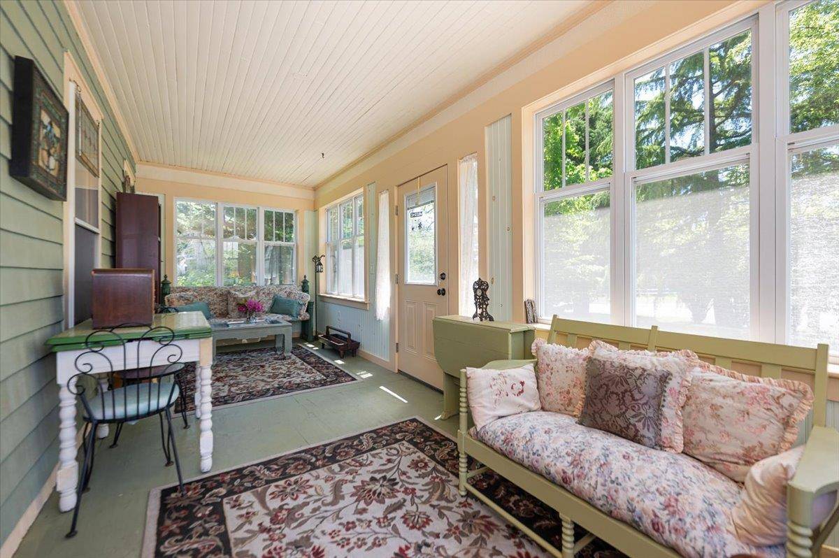Eastport, NY 11941,366 Montauk HWY