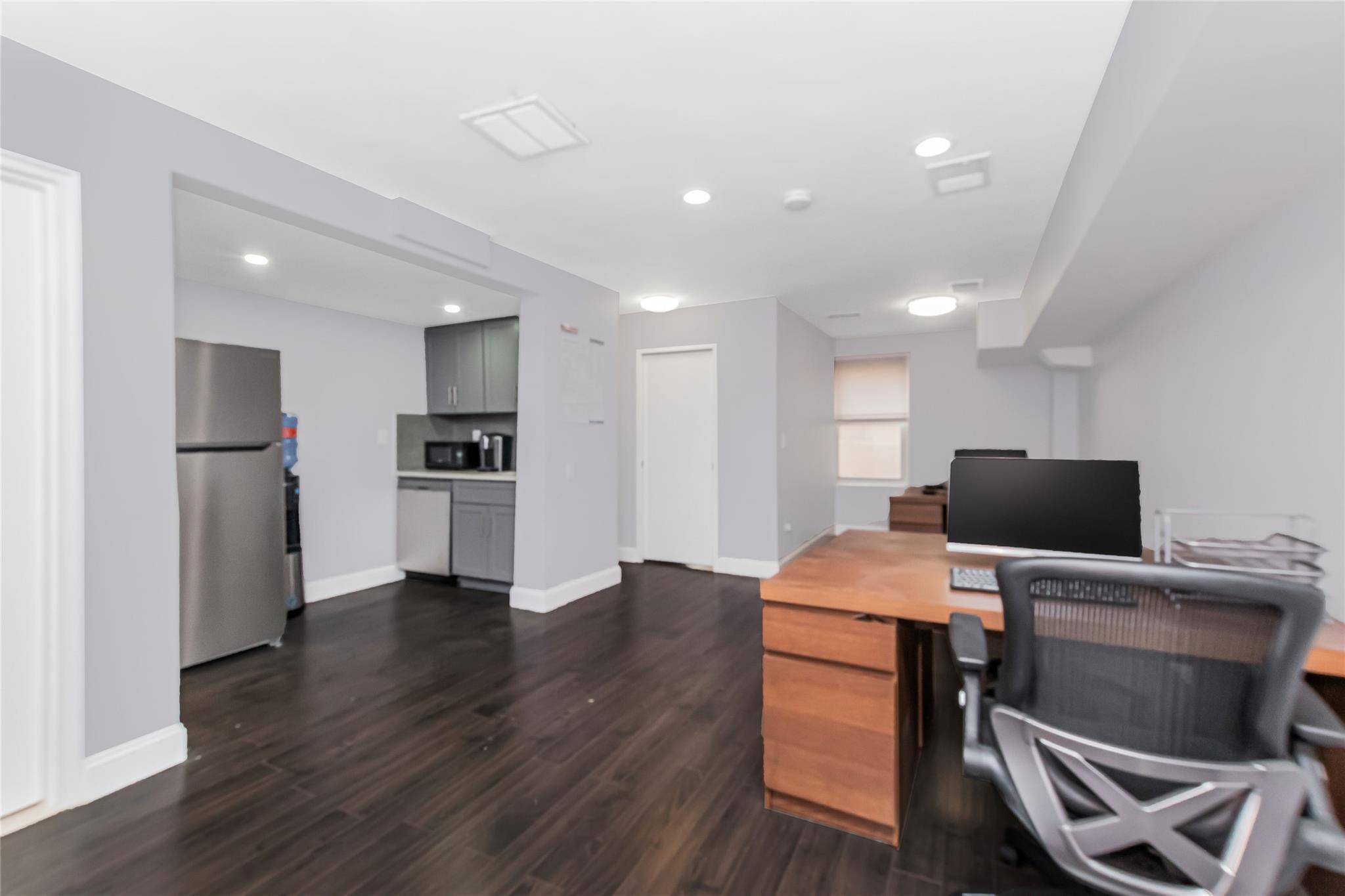 White Plains, NY 10605,10 Old Mamaroneck RD #1A
