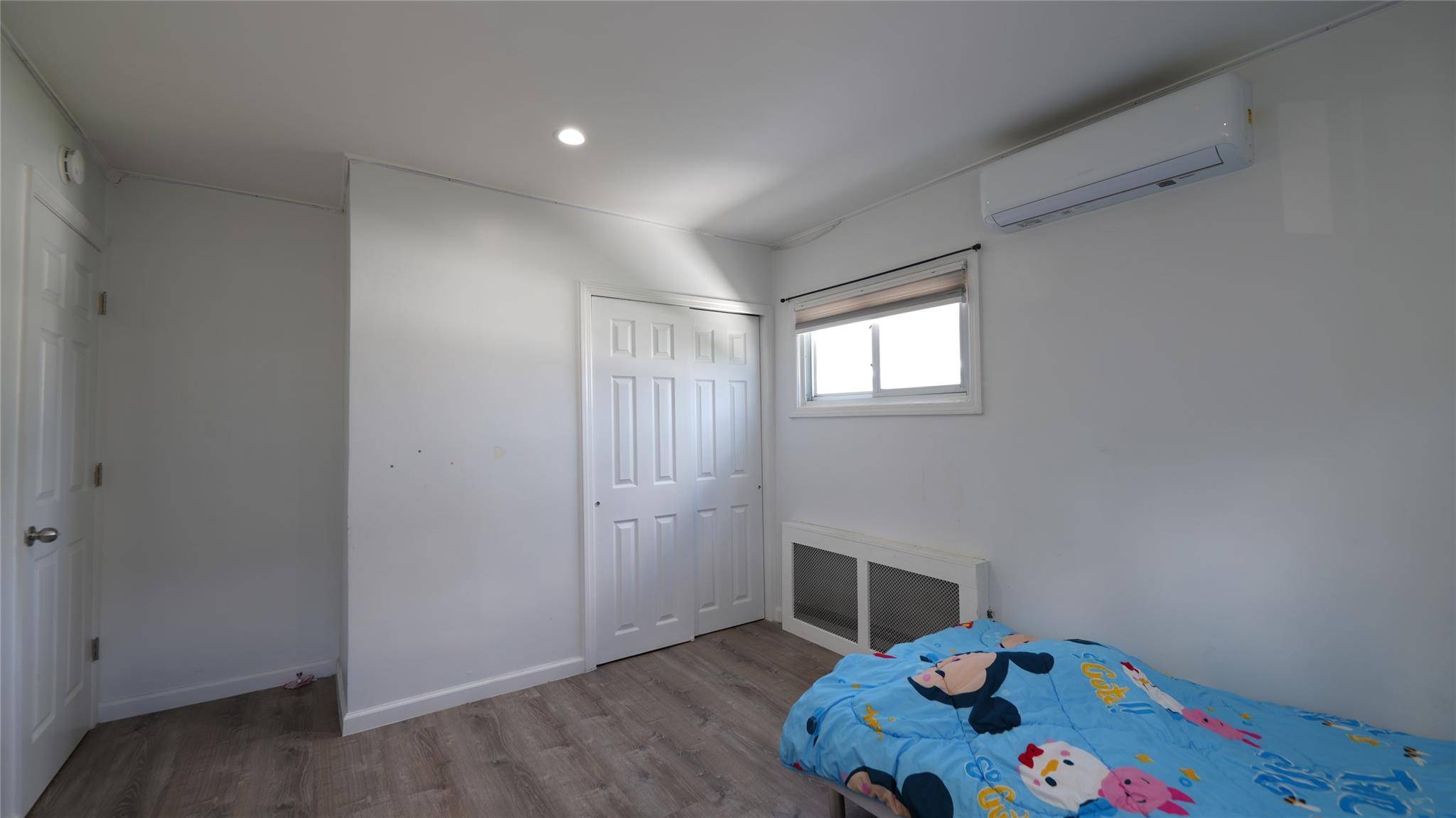 North Bellmore, NY 11710,821 VIRGINIA AVE