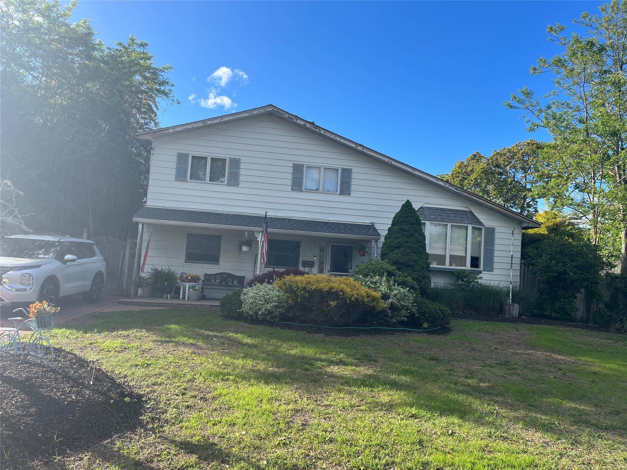 Blue Point, NY 11715,19 Kuebler ST