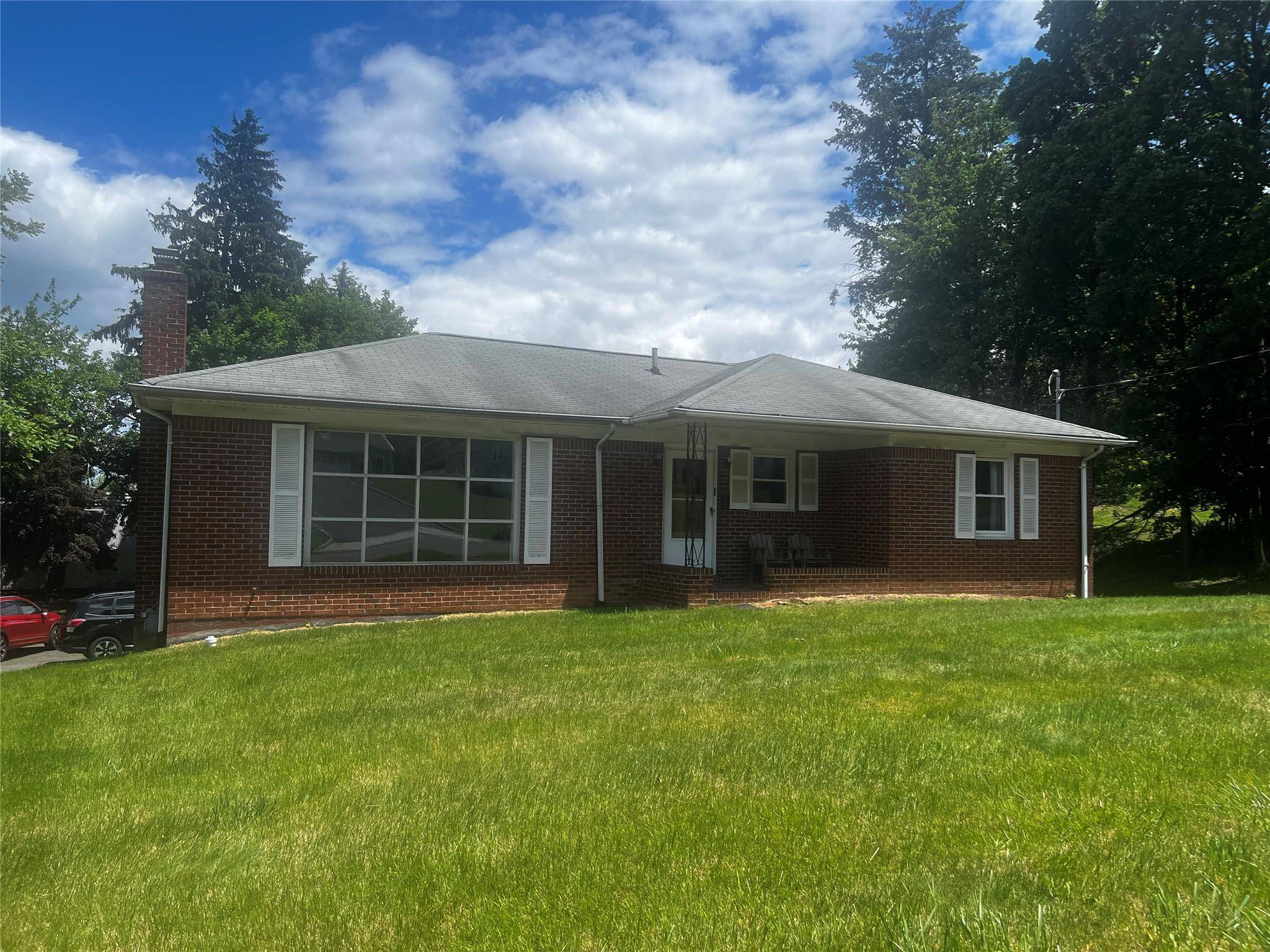 Haverstraw, NY 10927,1 Hillside AVE