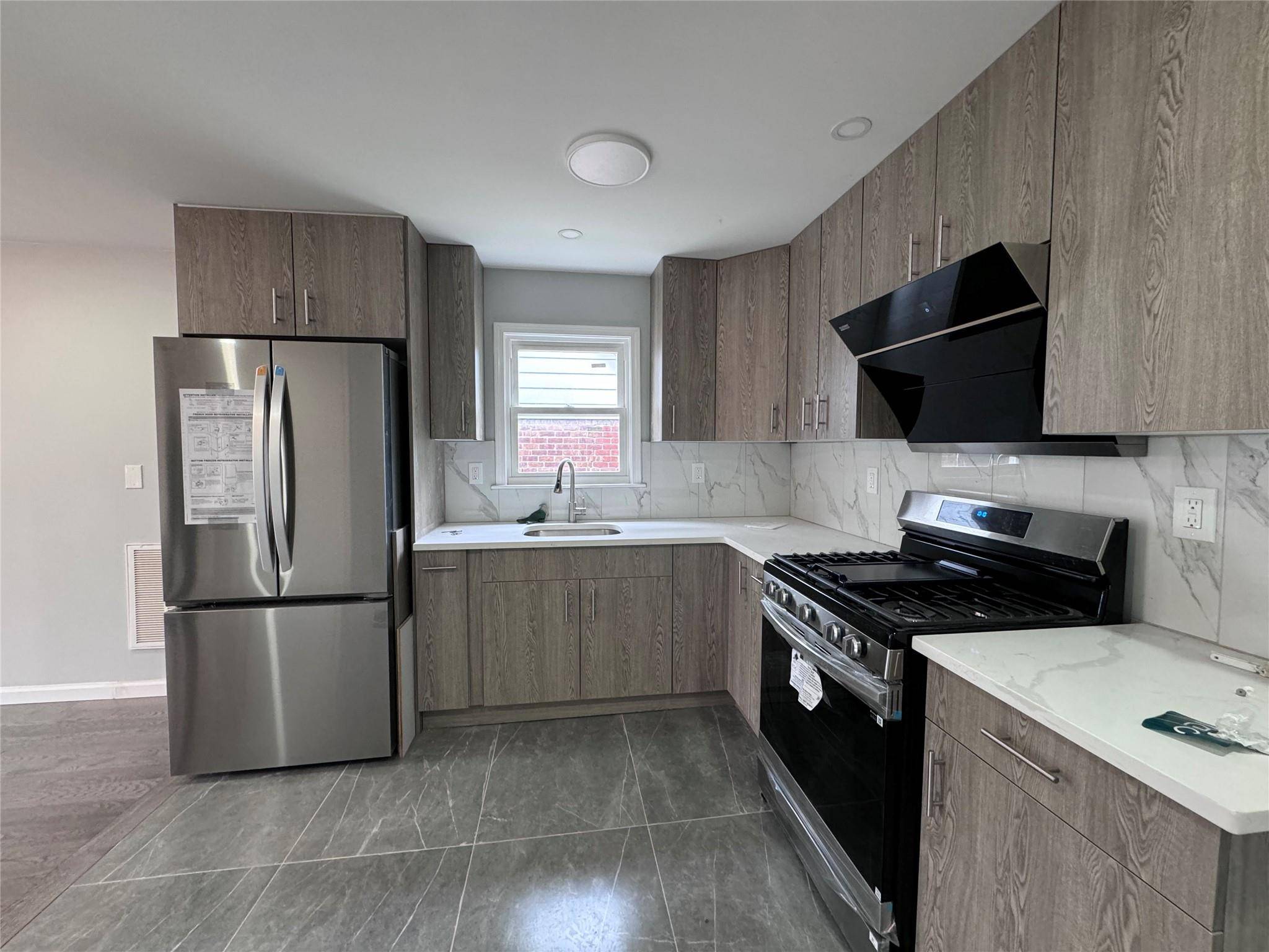 Whitestone, NY 11357,145-39 20th AVE #1 FL